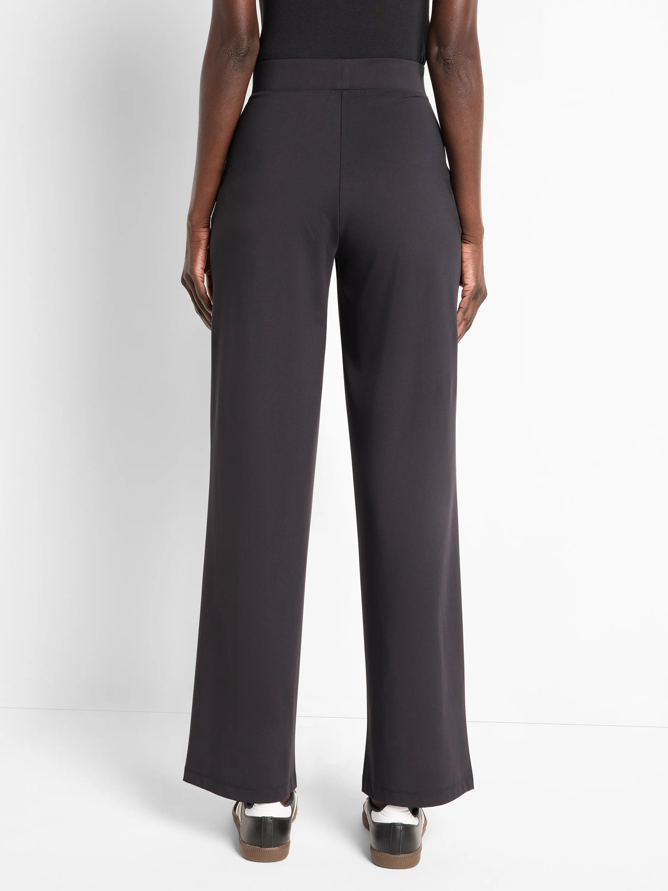 Black wide-leg pants with a high waist, shown from the back.