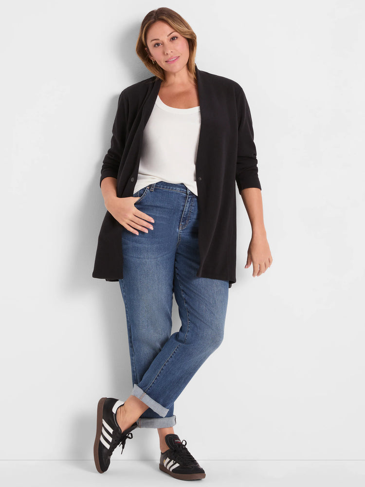 White, ribbed, scoop neck knit tank top.