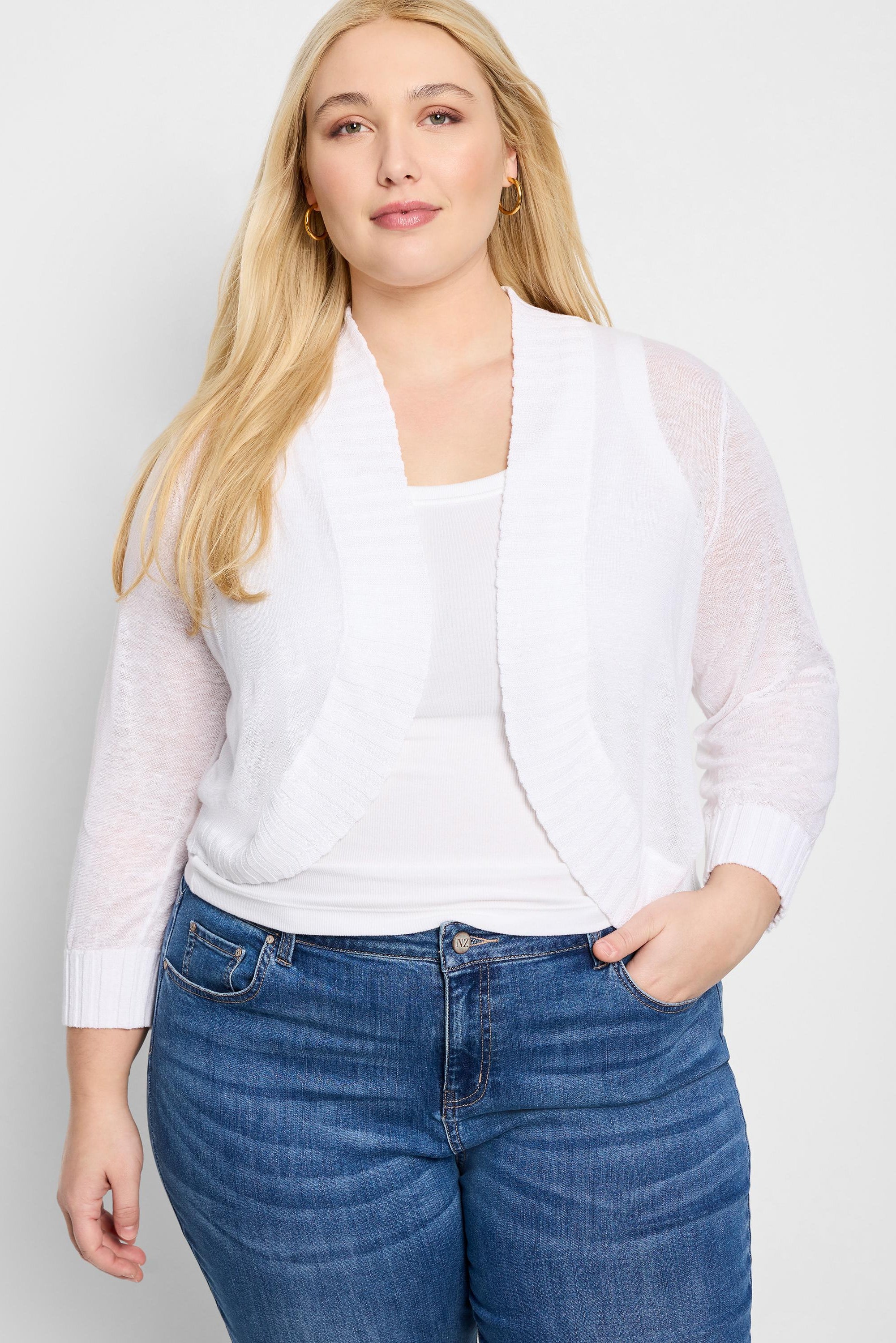 Product photo showing item details and features