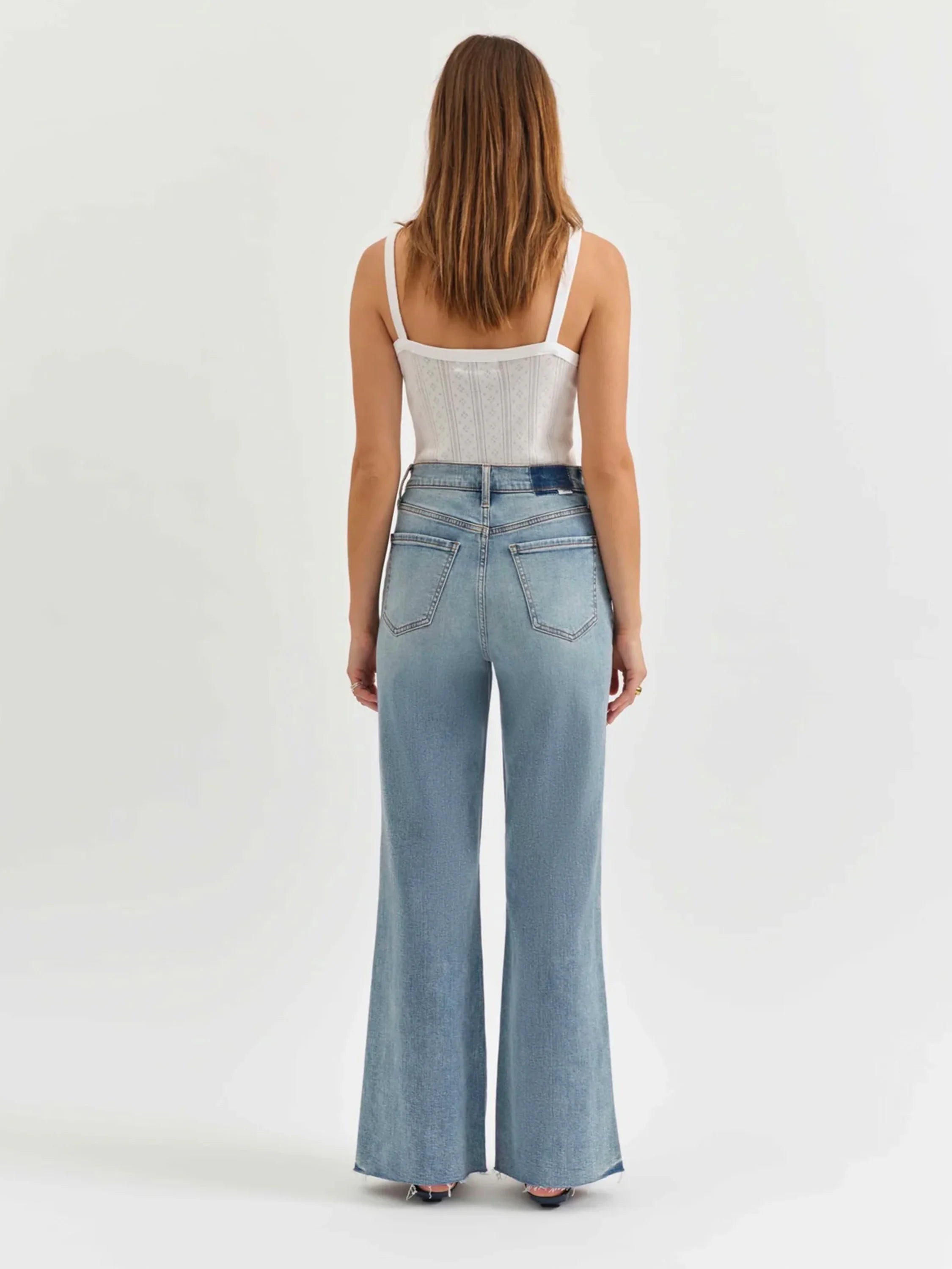 Daze Far Out High Rise Wide Leg Jean in Lws