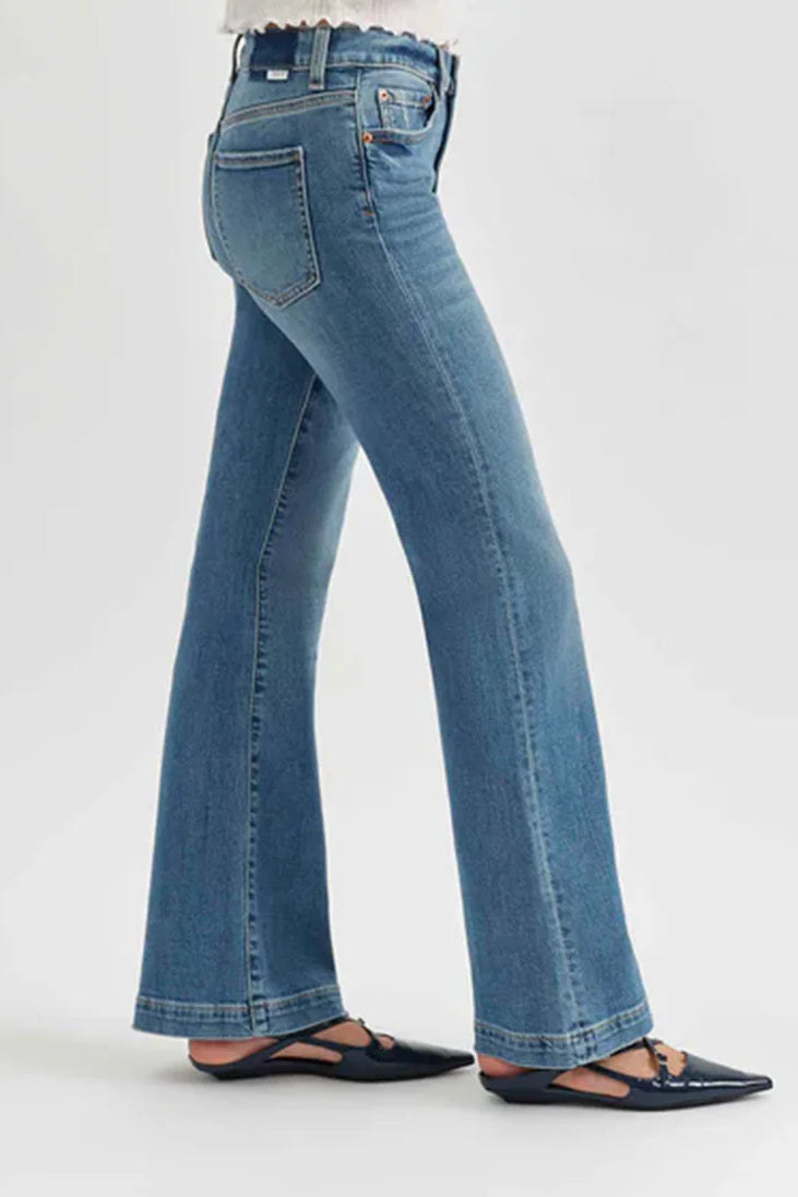 Daze The Heartbreaker Mid Rise Flare in Mws
