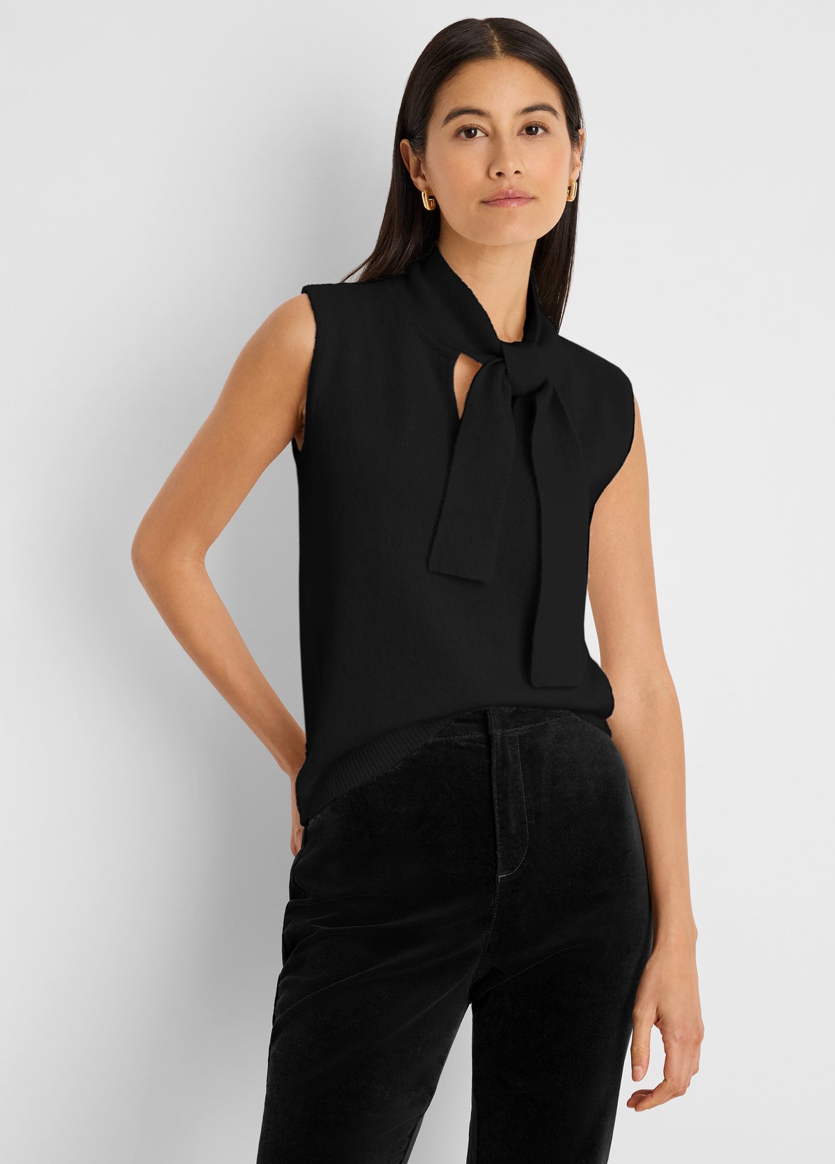 Product photo showing item details and features