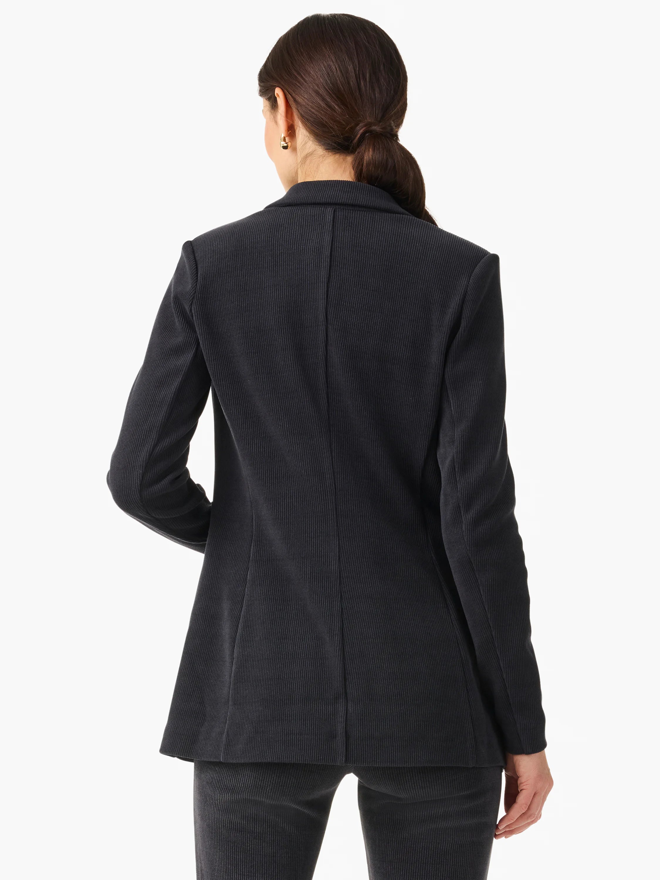 Dark gray corduroy jacket, featuring fine vertical ribs. Structured fit with long sleeves and a central back seam.