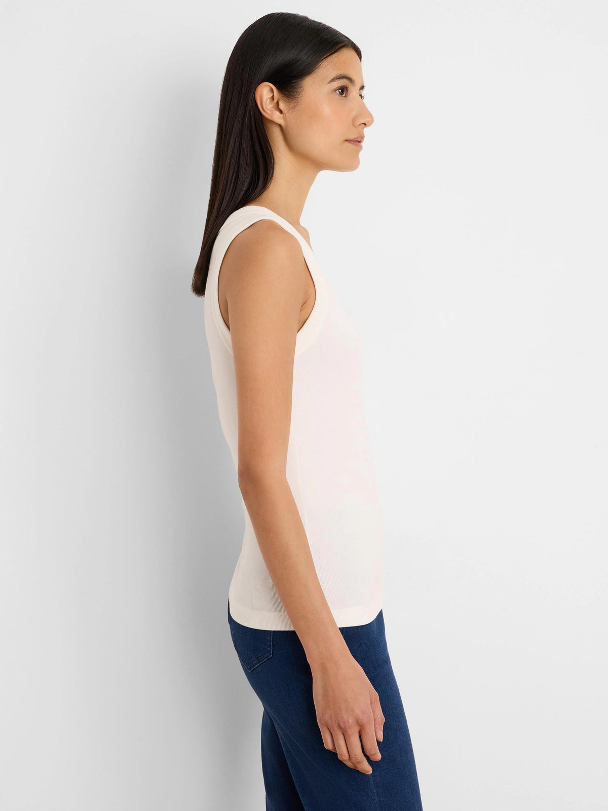 Light cream ribbed scoop neck tank top.