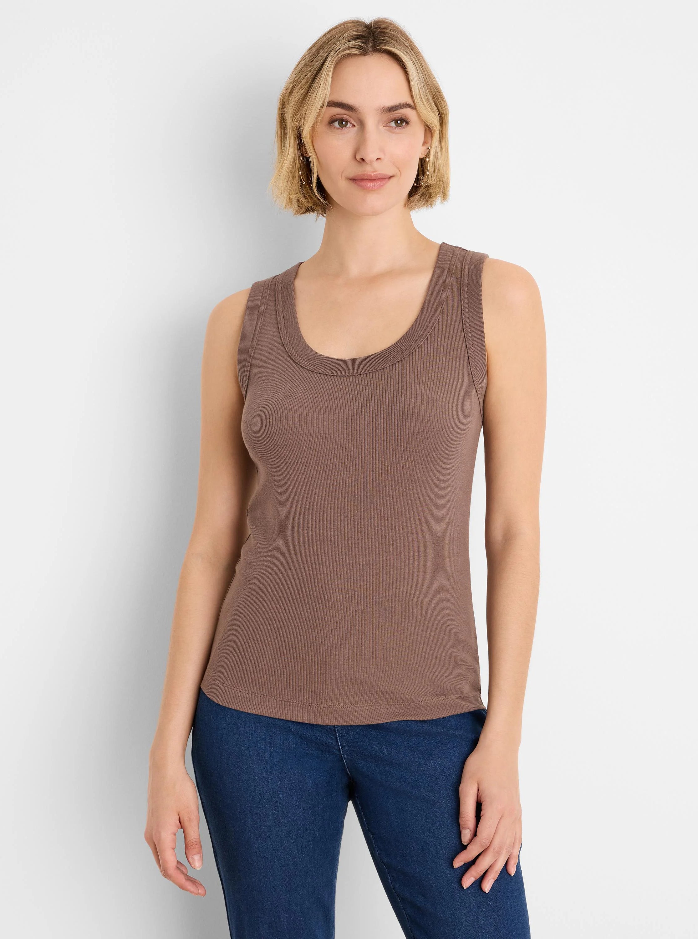 Perfect Knit Rib Scoop Tank in Coc