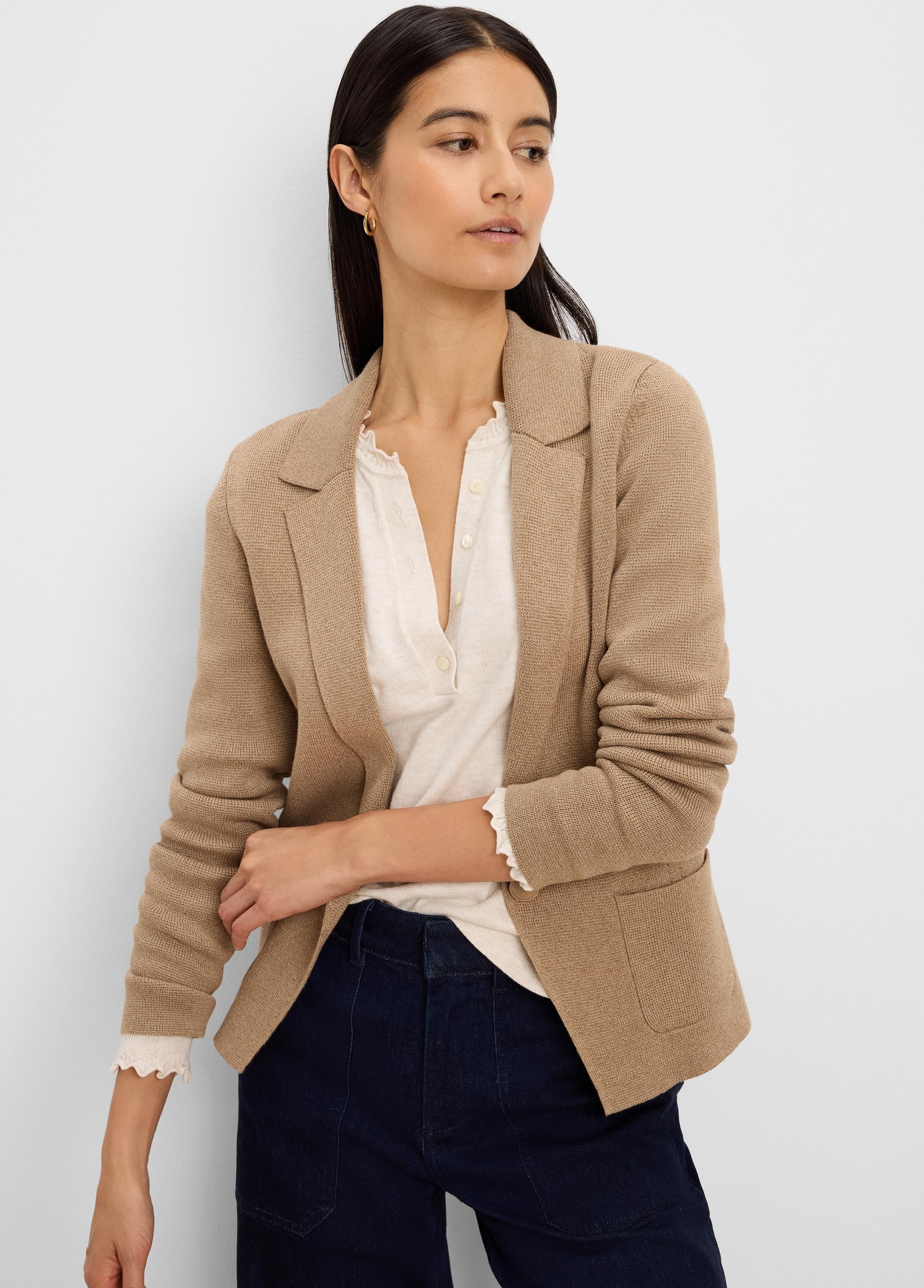 Elegant Knit Tailored Blazer in Oak