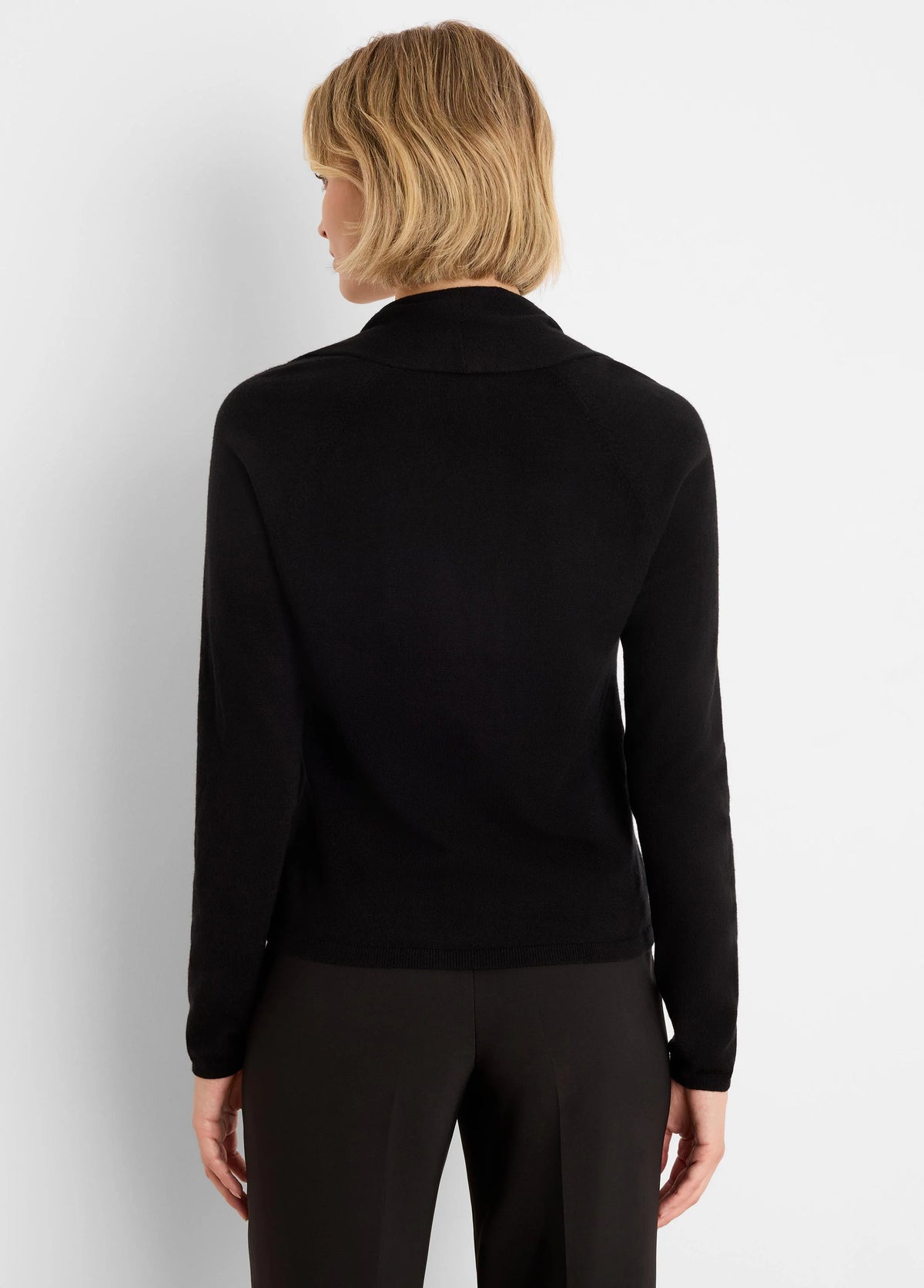 Shimmer Cinch Sweater in Blx