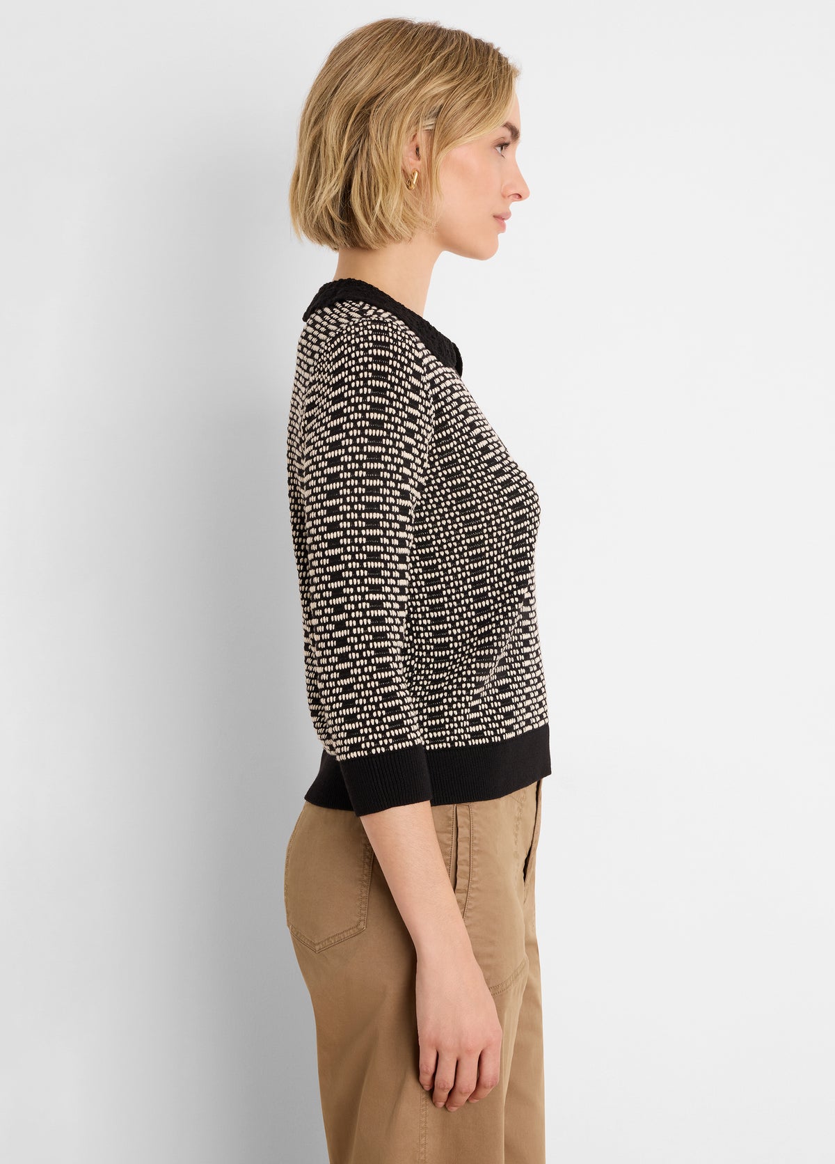 Product photo showing item details and features