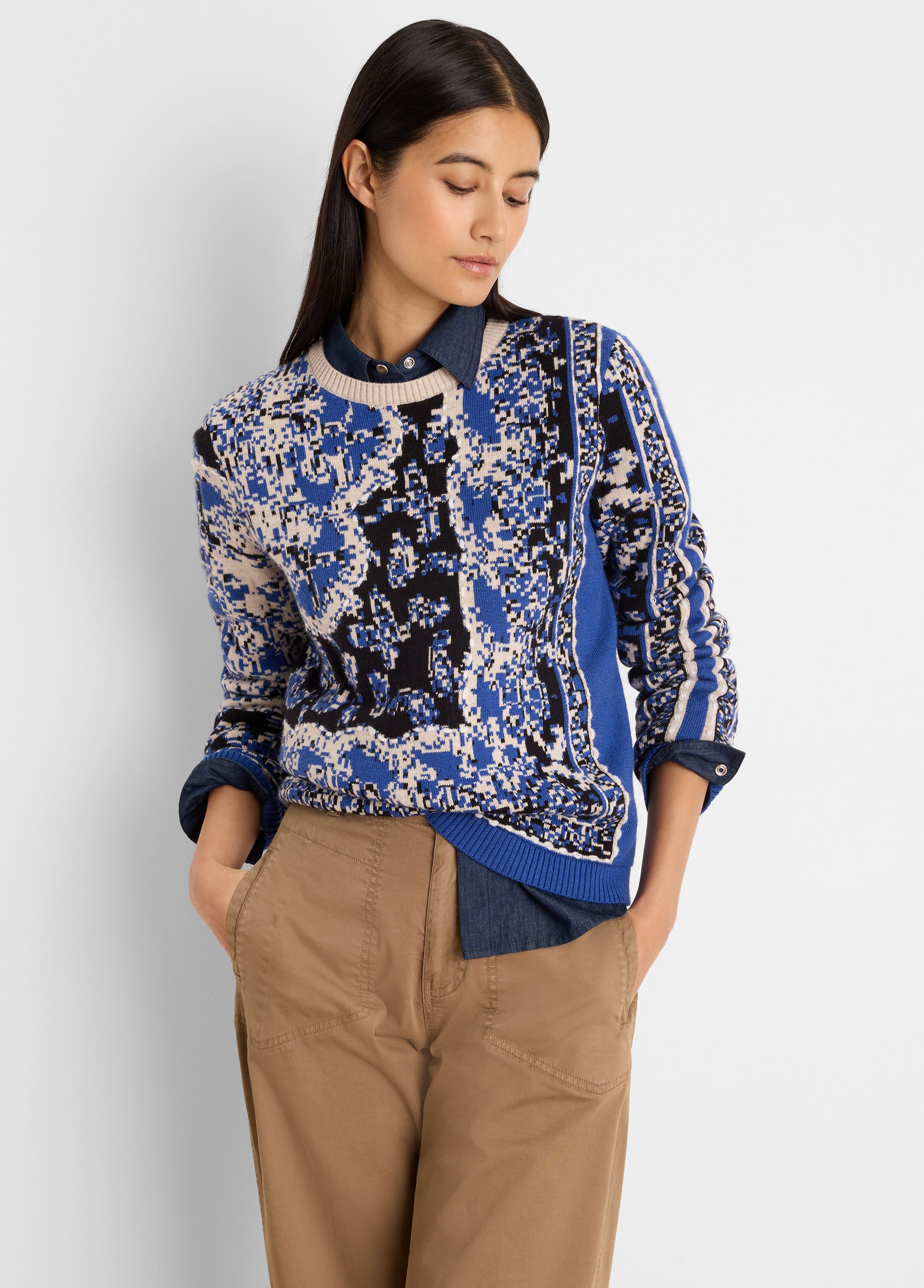 Product photo showing item details and features