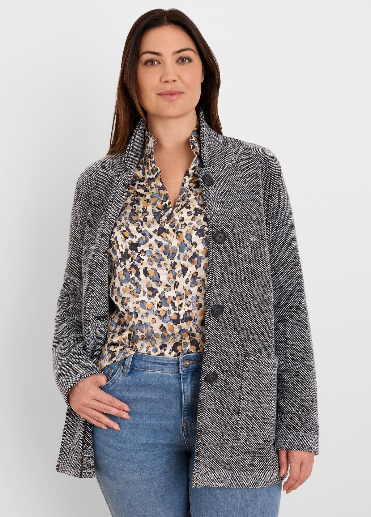 Product photo showing item details and features
