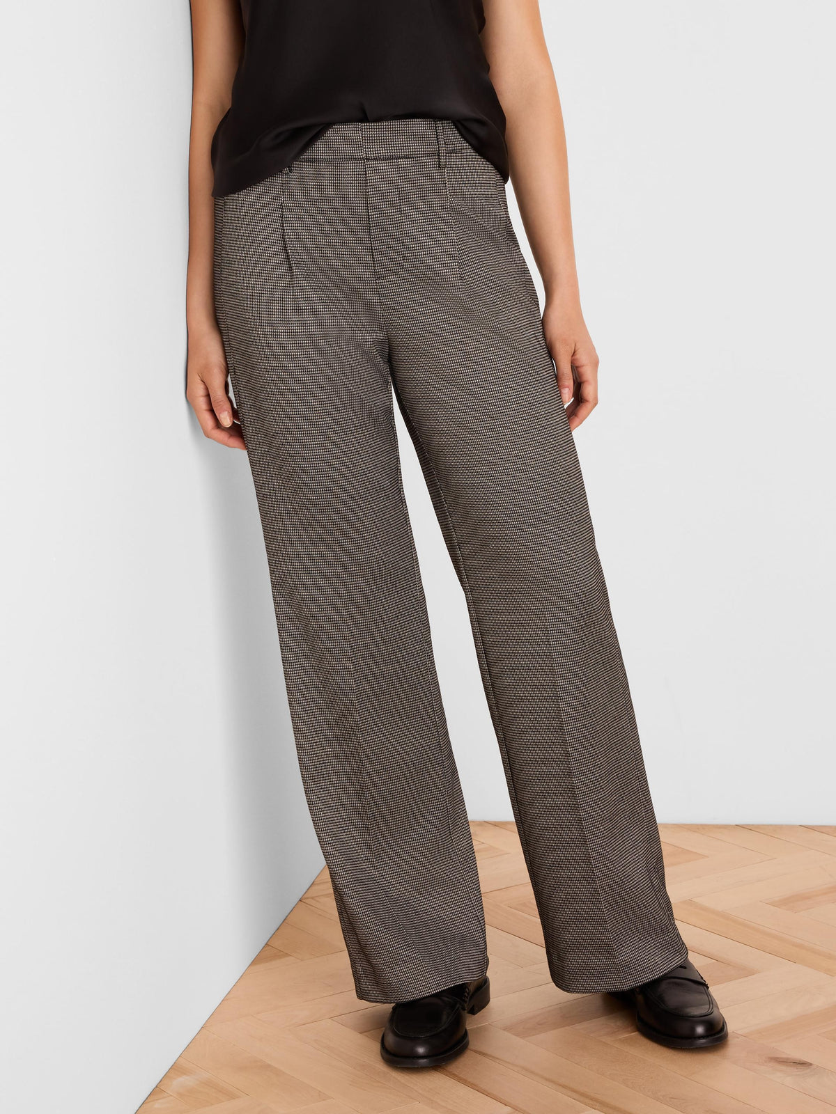 Wide-leg trousers in dark brown & tan tweed with a small, woven pattern.