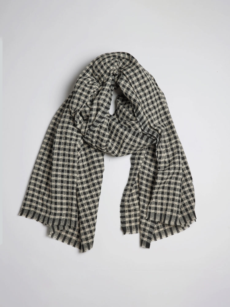 Hat Attack Bi Color Check Scarf in Blm
