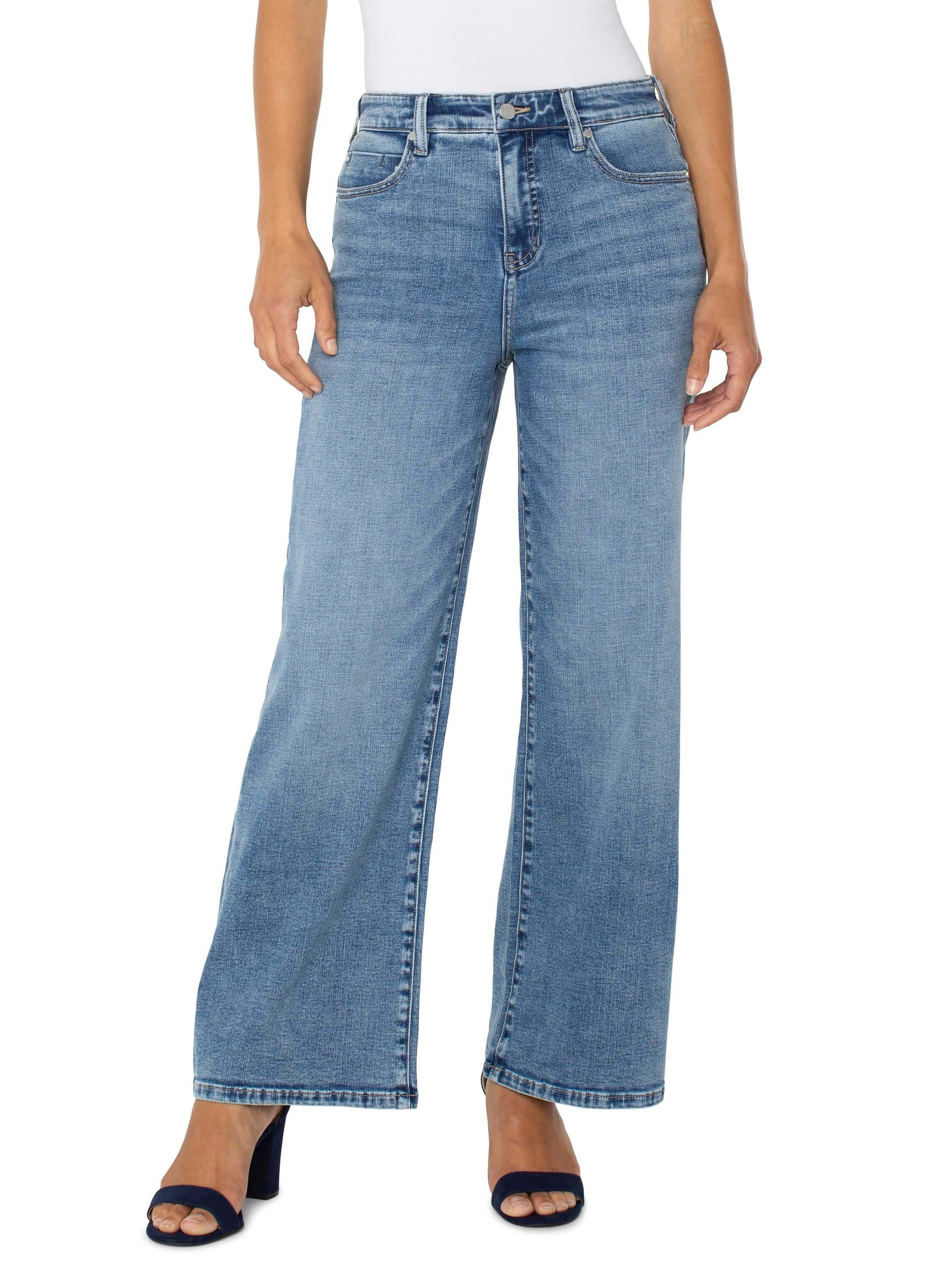 Light wash, wide-leg jeans; high-rise waist.