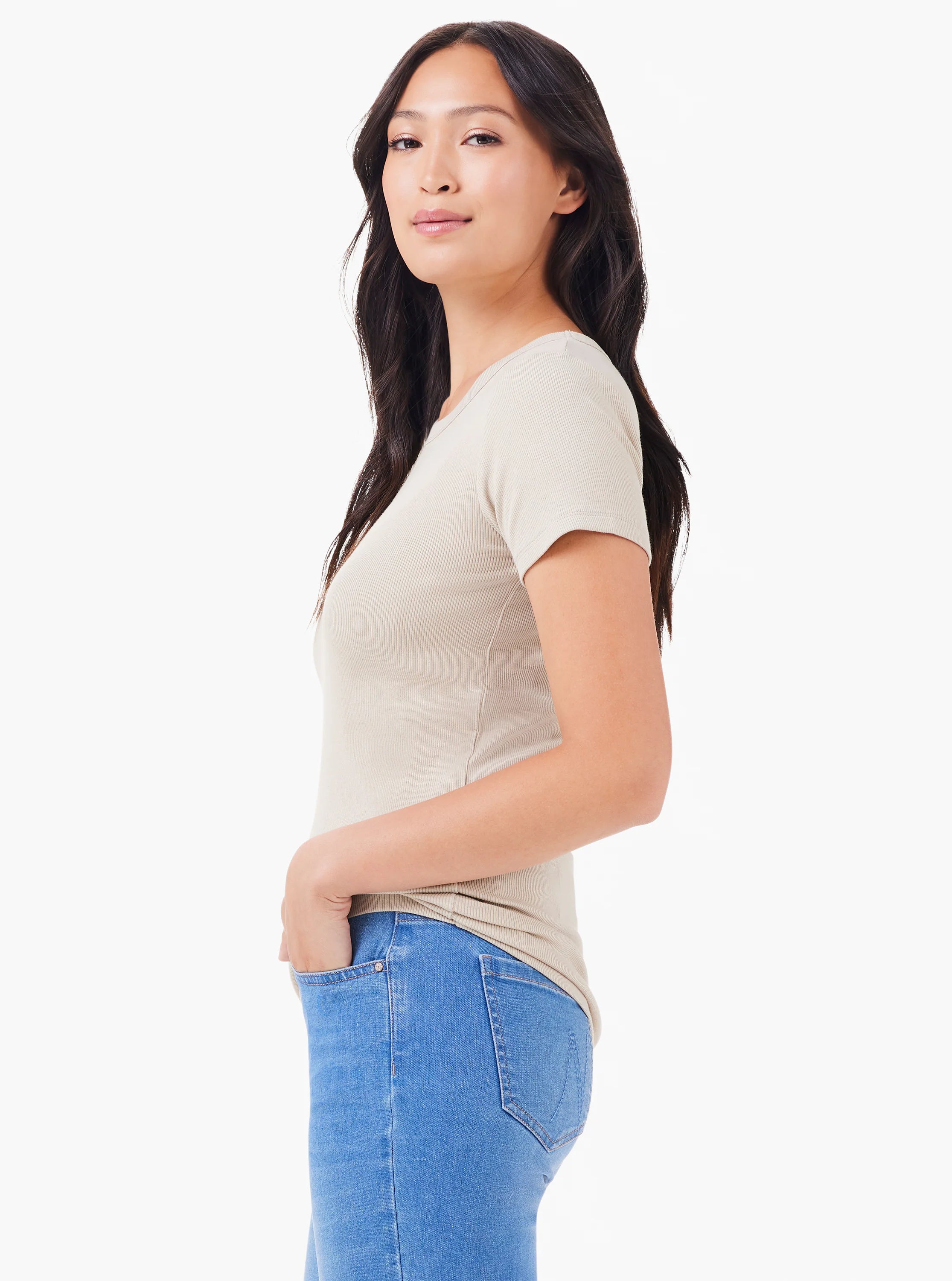Oatmeal ribbed knit short sleeve crew neck tee. Fitted.