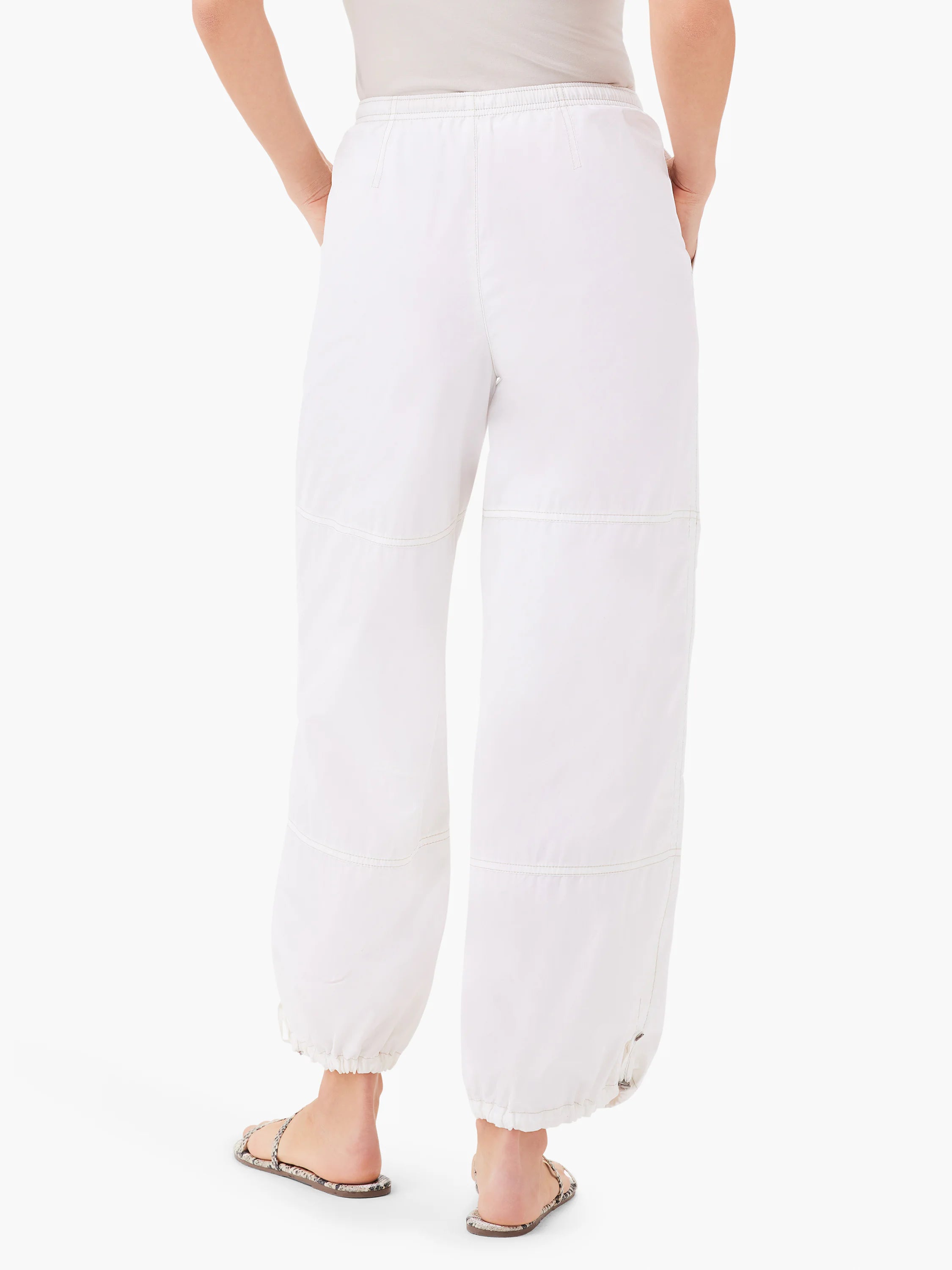 28" Poplin Parachute Ankle Pant in Pwh