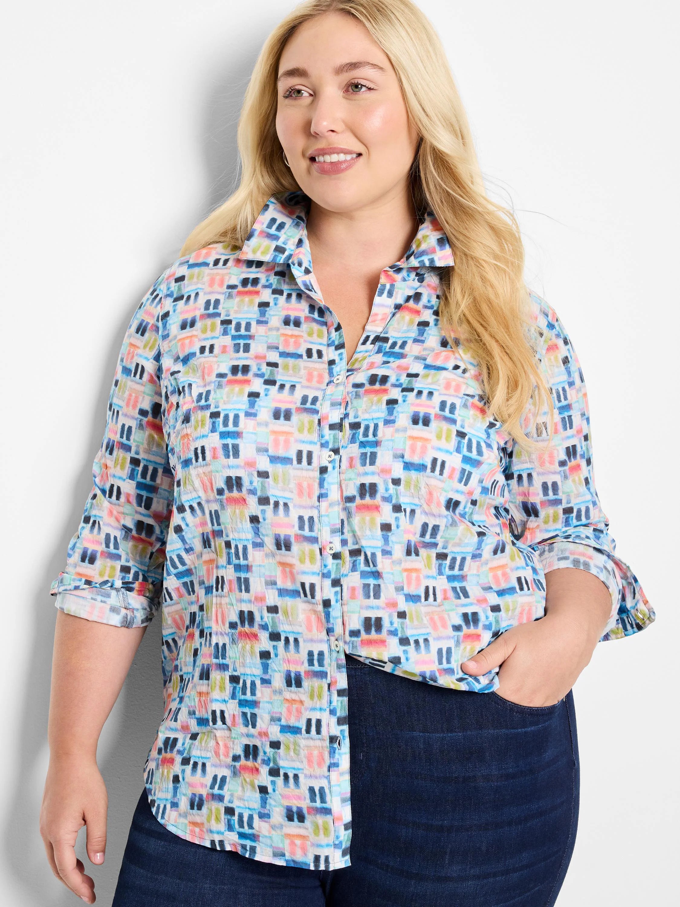 Cotton boyfriend shirt with an abstract print in blues, pinks, greens on a white background. Three-quarter sleeves,...