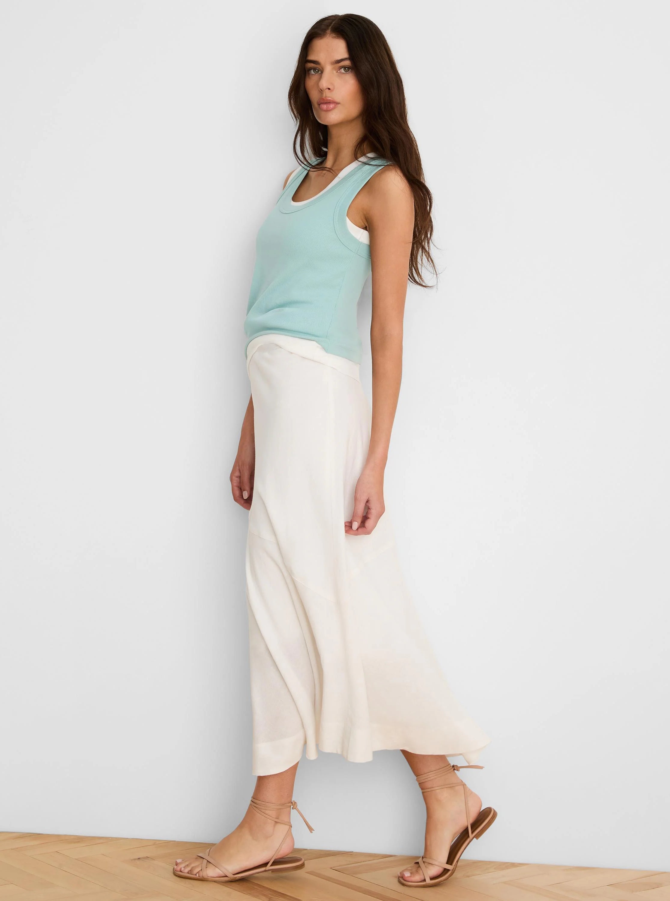 Fitted mint green knit ribbed scoop tank.