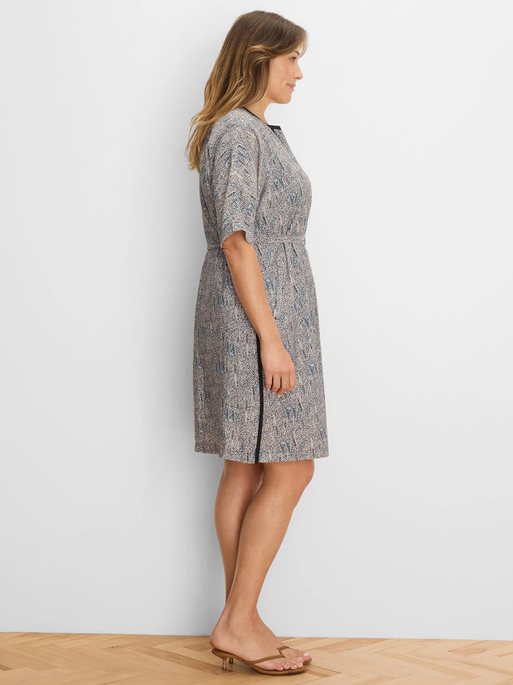 Sun Speckle Devon Trimmed Dress in Num