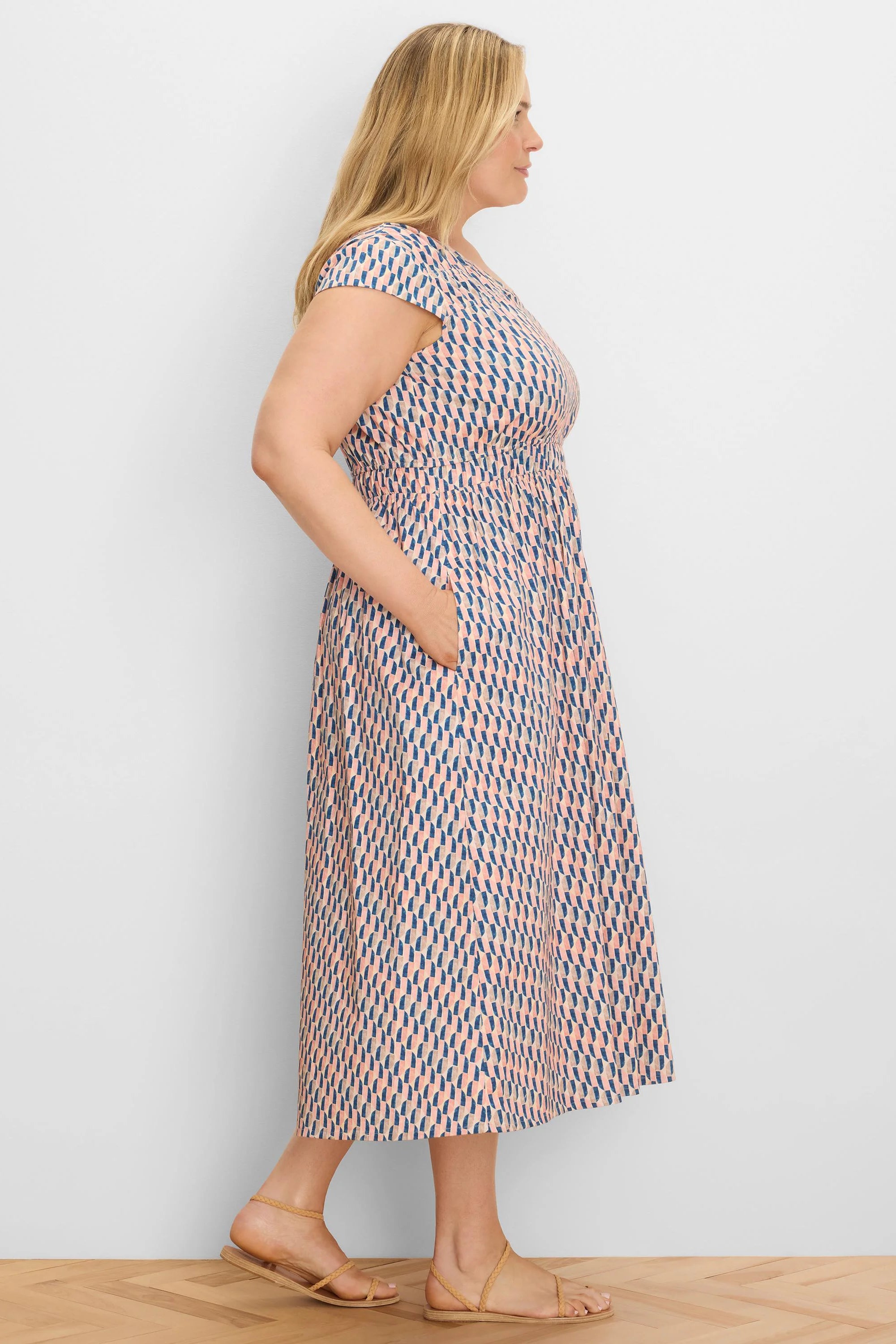 Sideways Dierdre Cap Sleeve Dress in Pkm