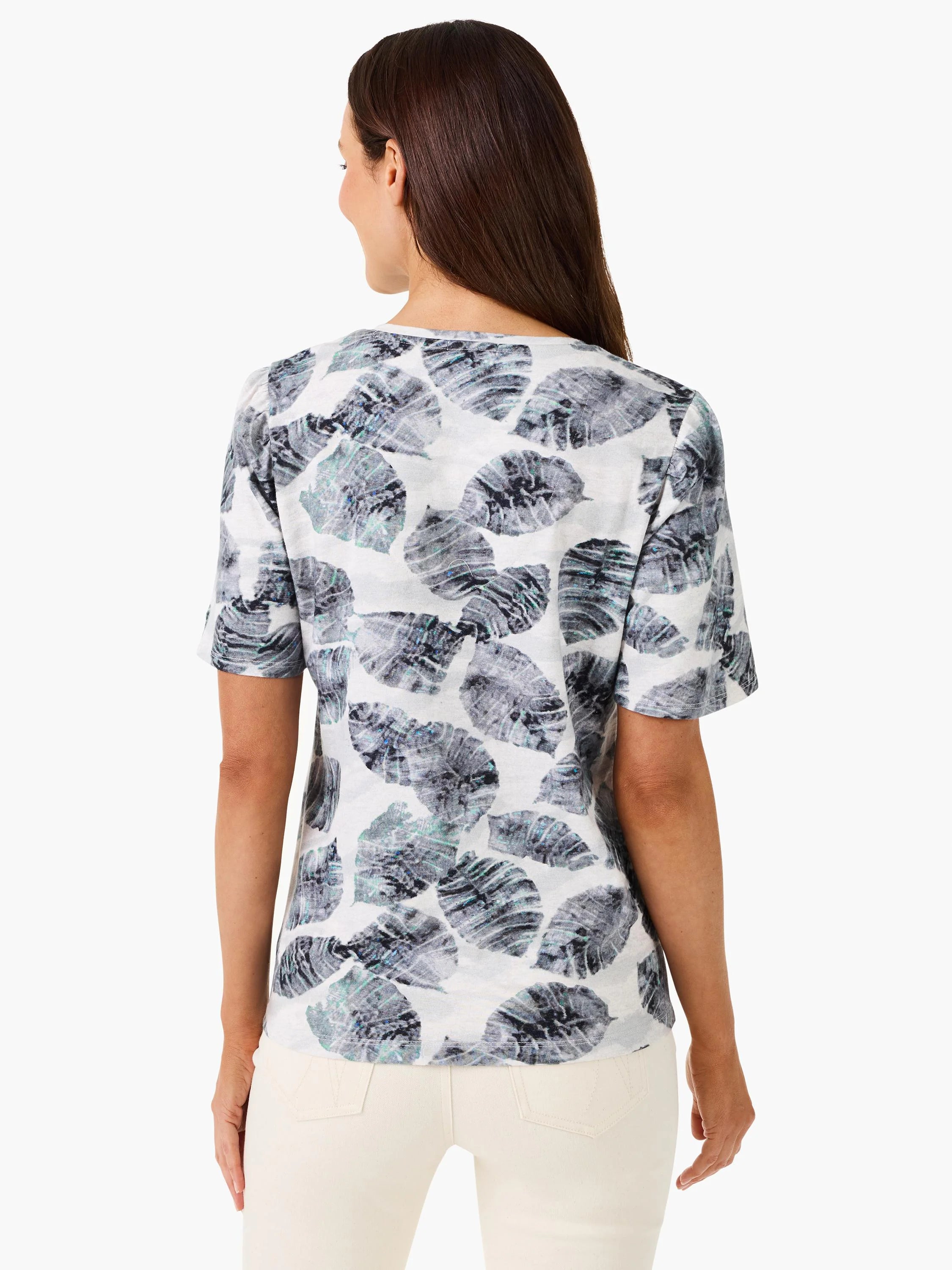 Nzt Falling Palms Short Sleeve Split Tee in Gmi