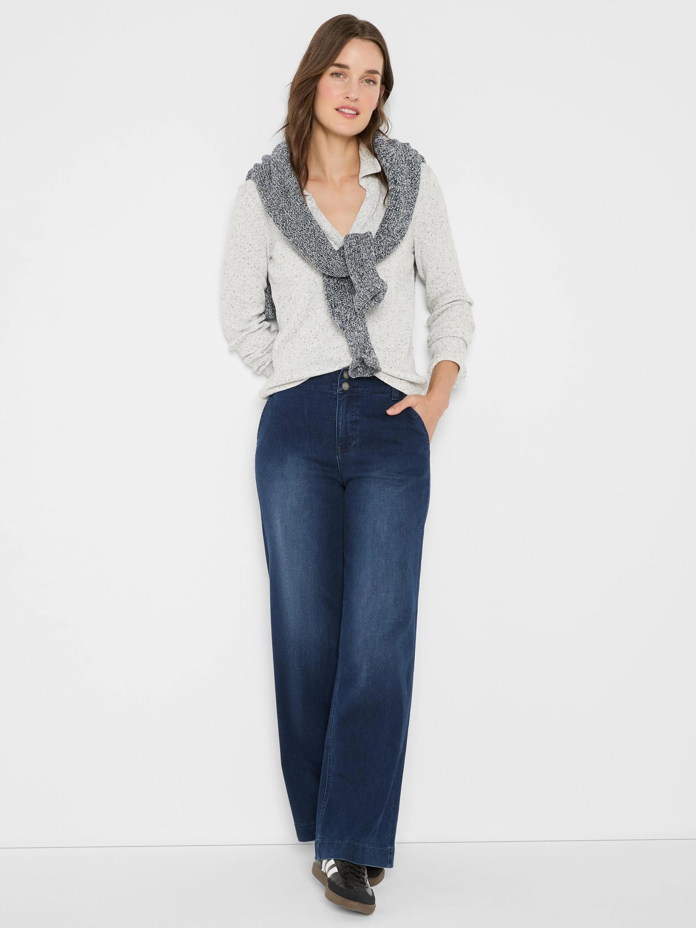 Light gray speckled ribbed long sleeve polo shirt with collar.