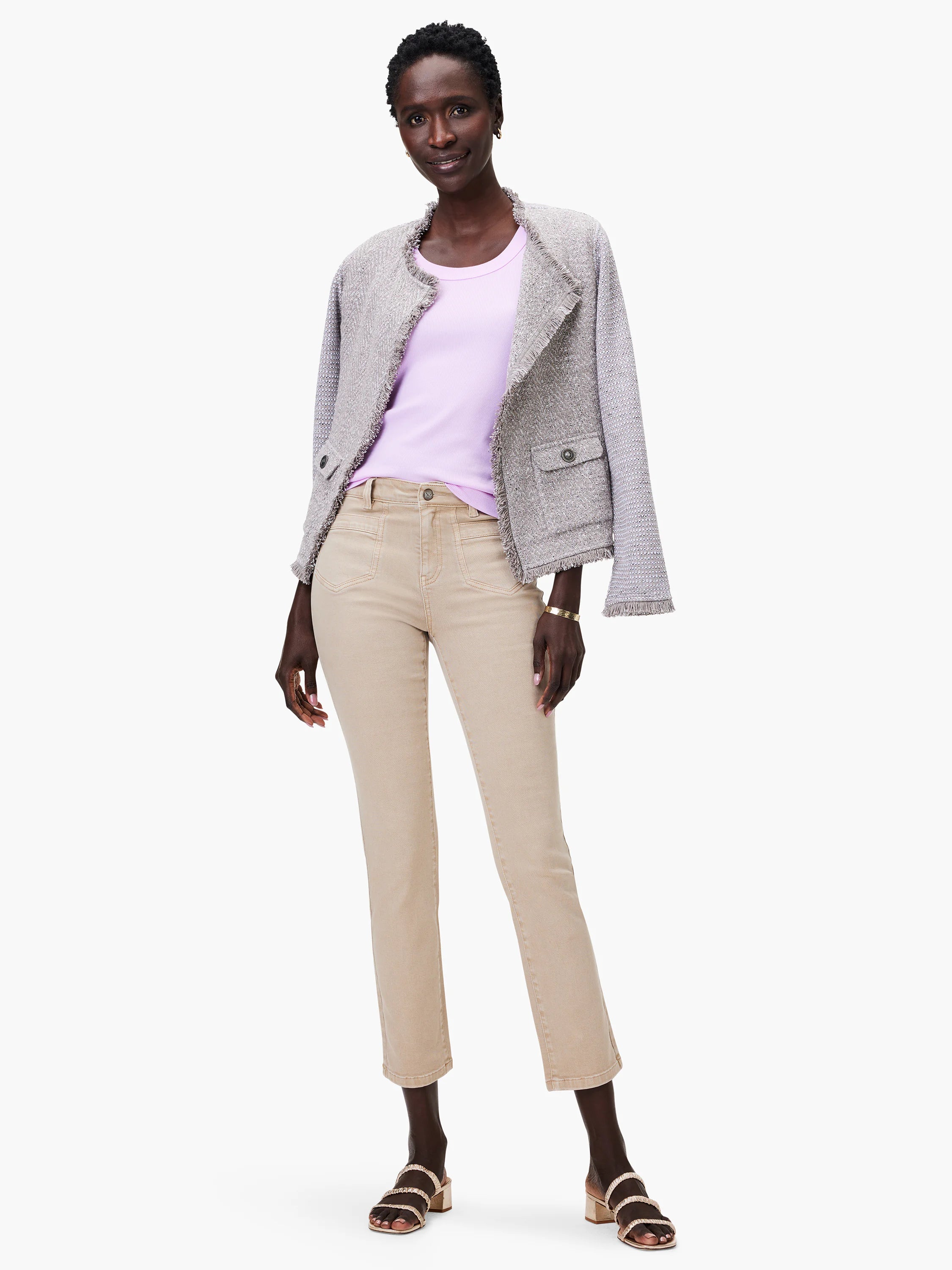 Fitted lilac ribbed scoop neck tank.