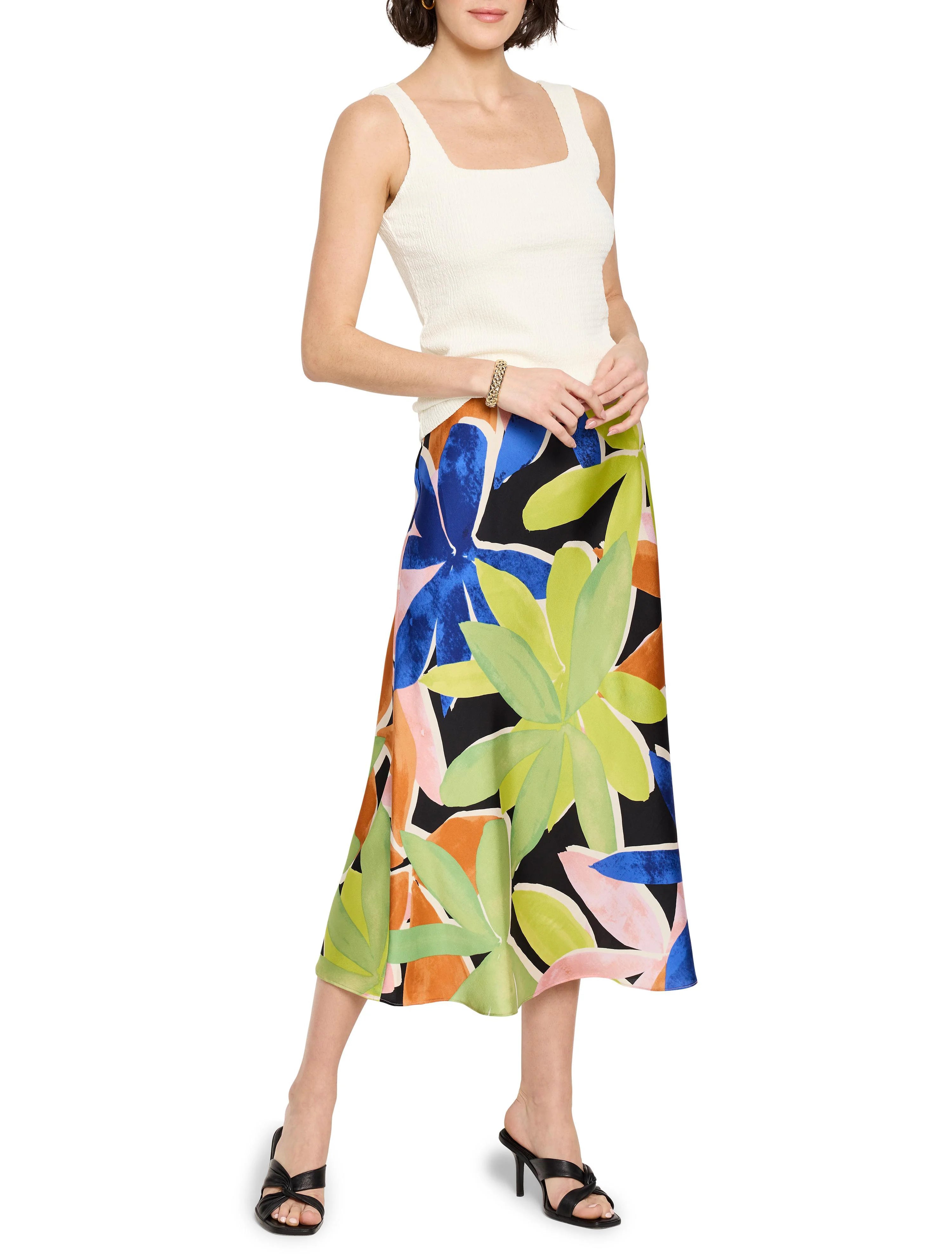 Cream bubble knit tank with a square neckline and wide straps.