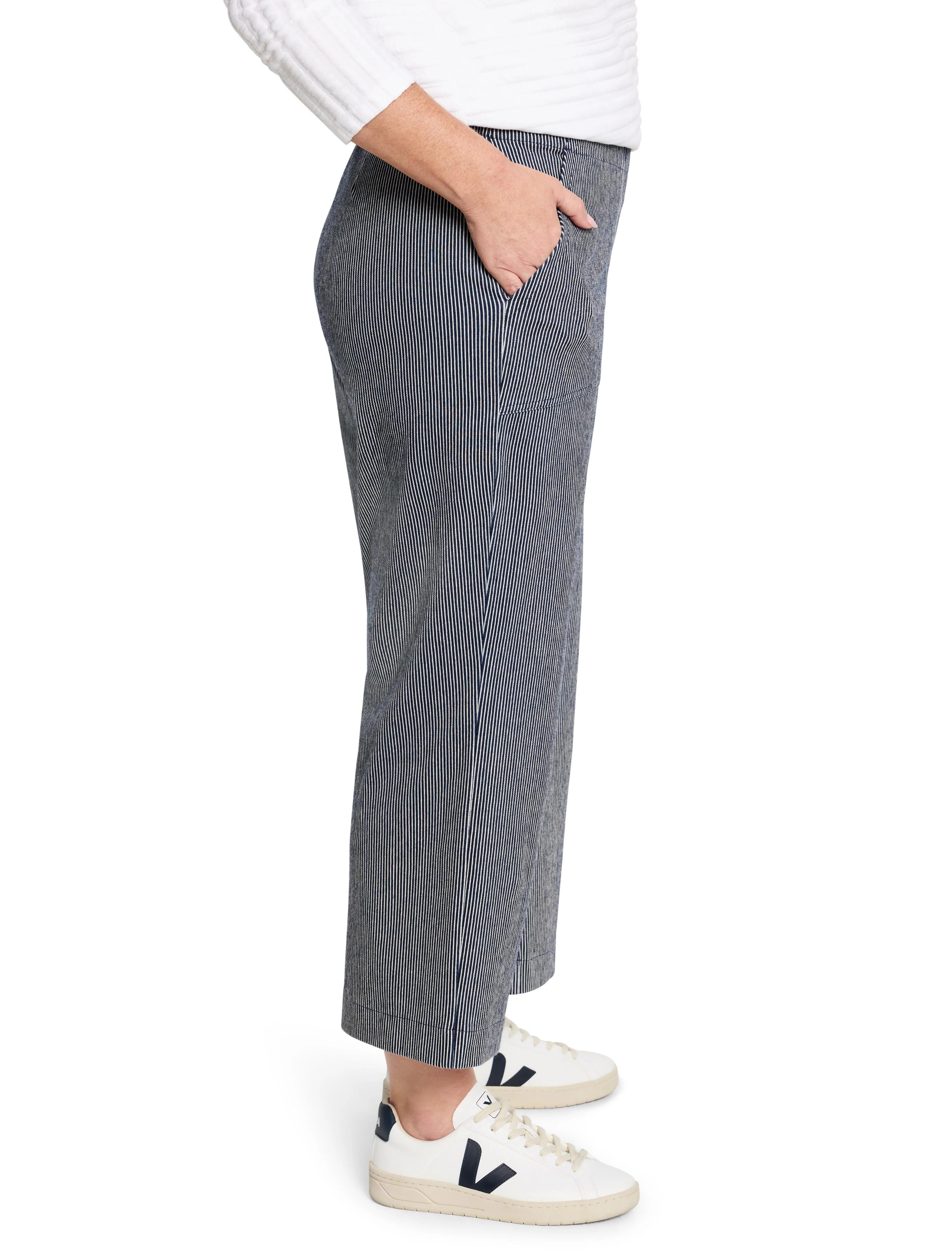 Wide-leg jeans with navy and white vertical stripes, cropped.