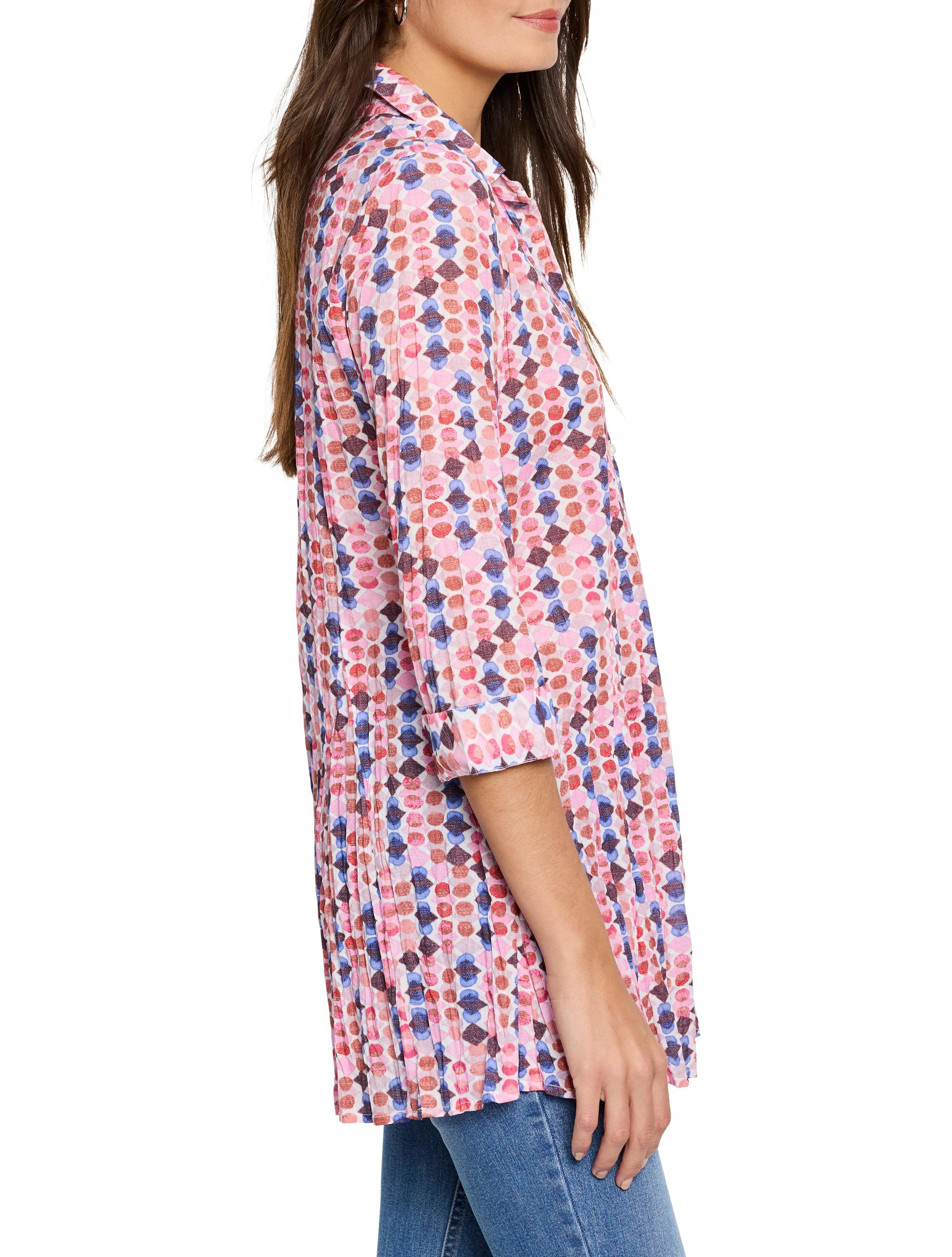 Pink, blue, and brown patterned, pleated, 3/4 sleeve shirt. Collared.