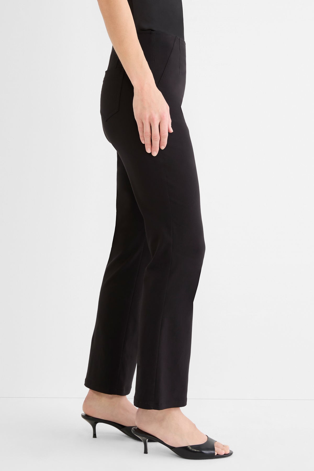 Product photo showing item details and features