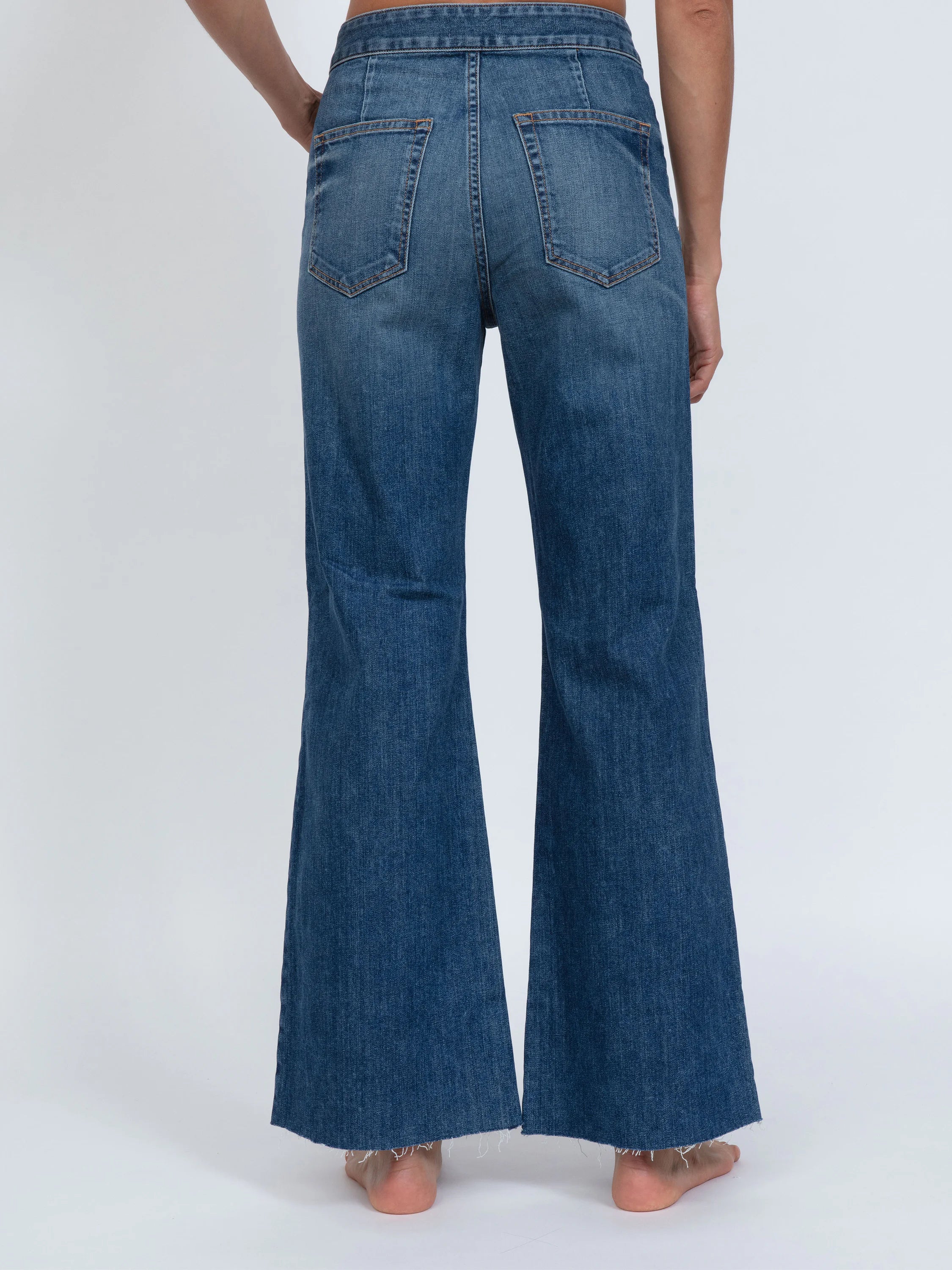 Askk Cropped Brighton Pant in Mws