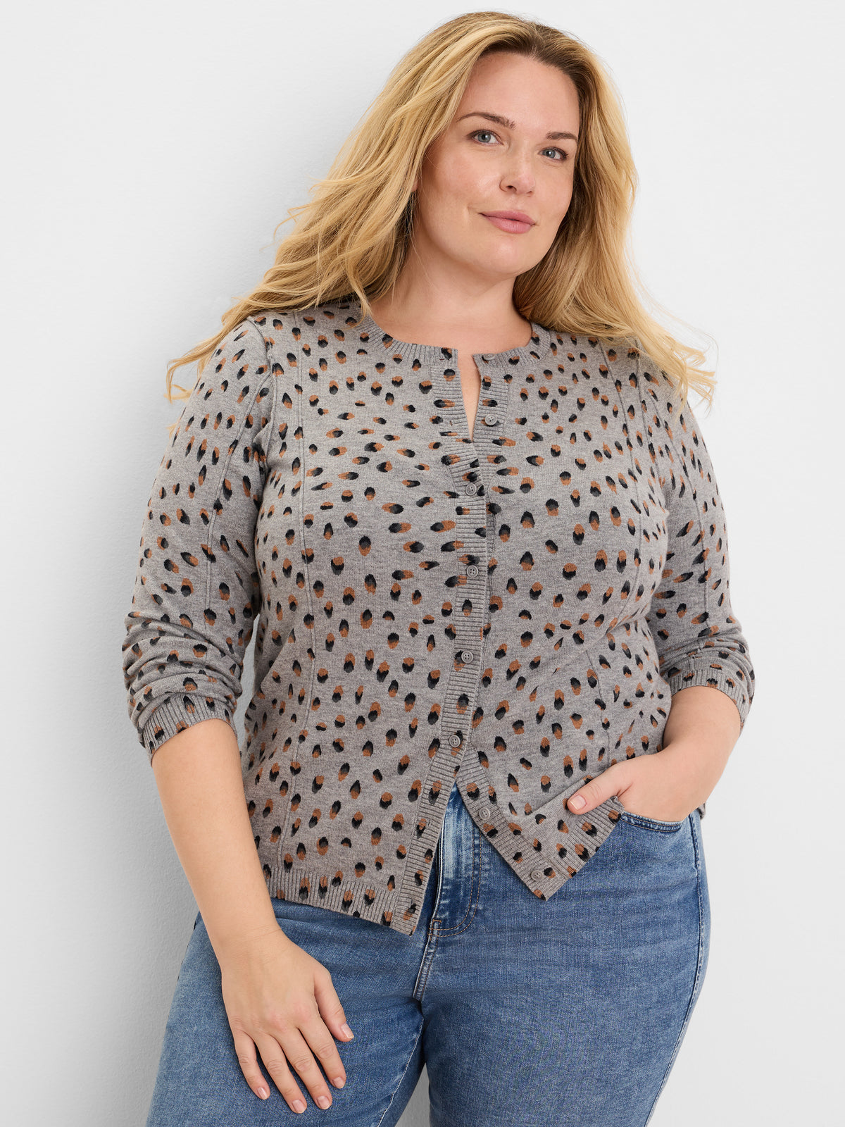 Product photo showing item details and features