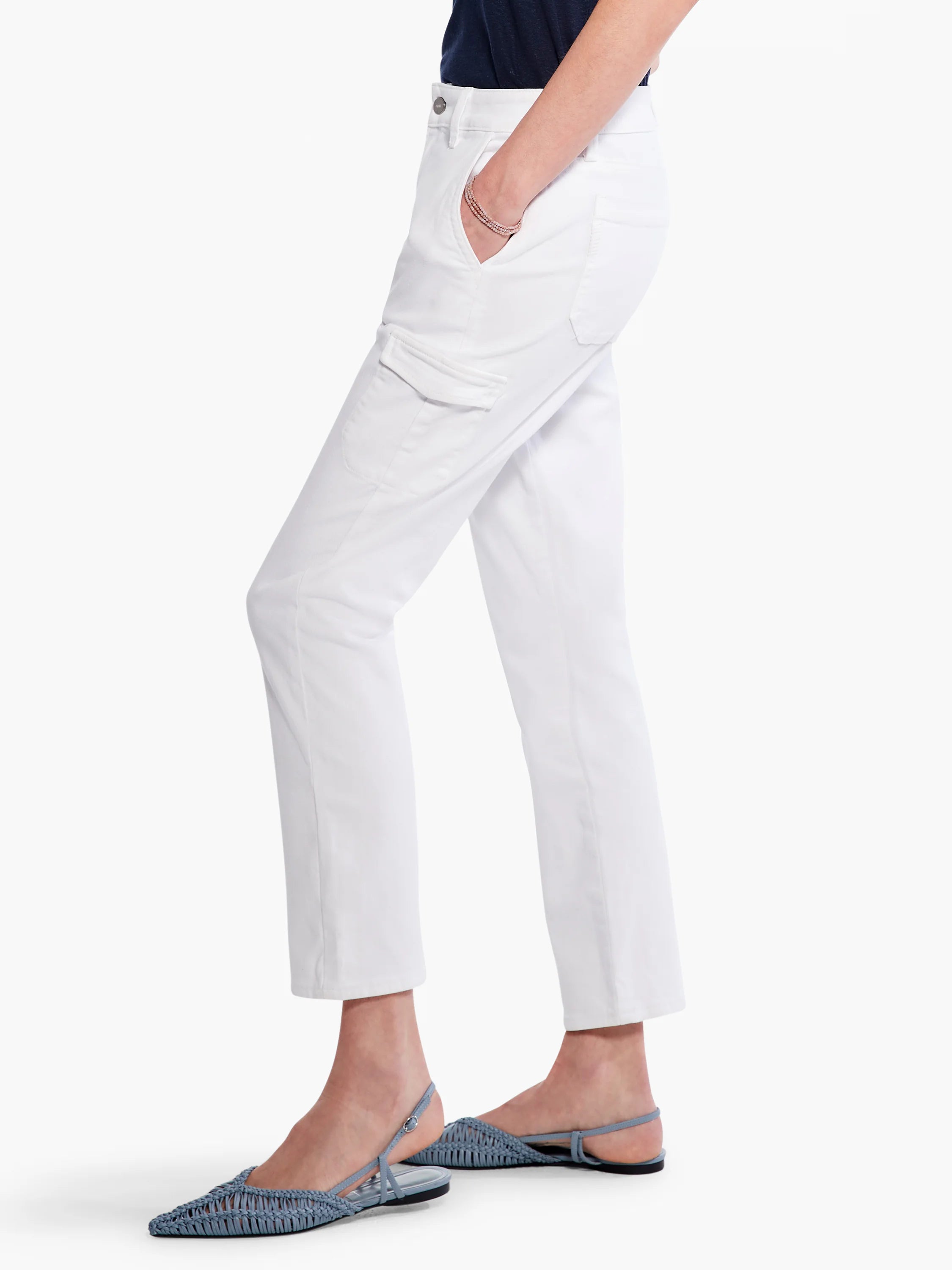 White, ankle-length cargo pants with one side flap pocket on the thigh.