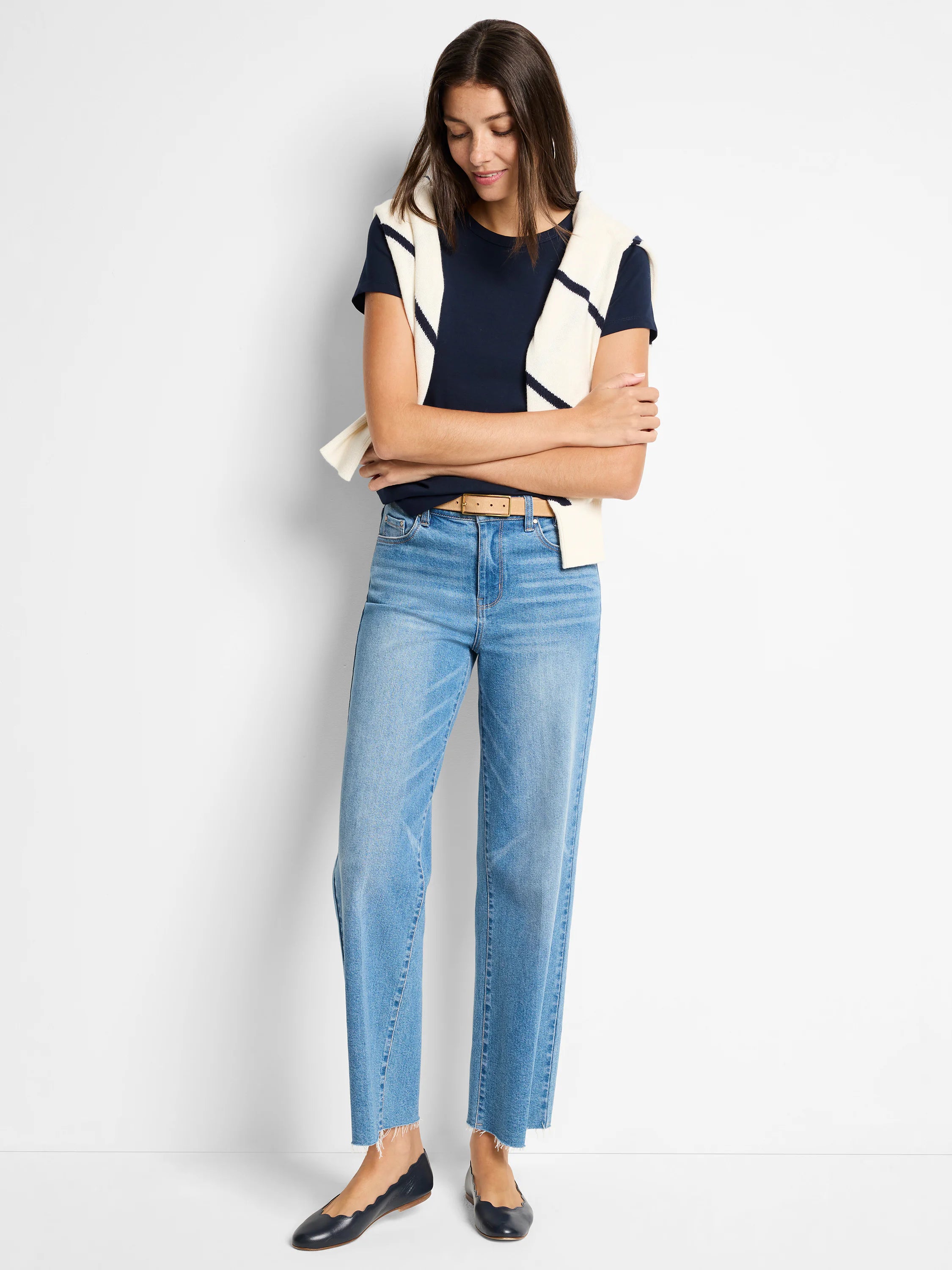 Navy blue crew neck t-shirt with short sleeves.