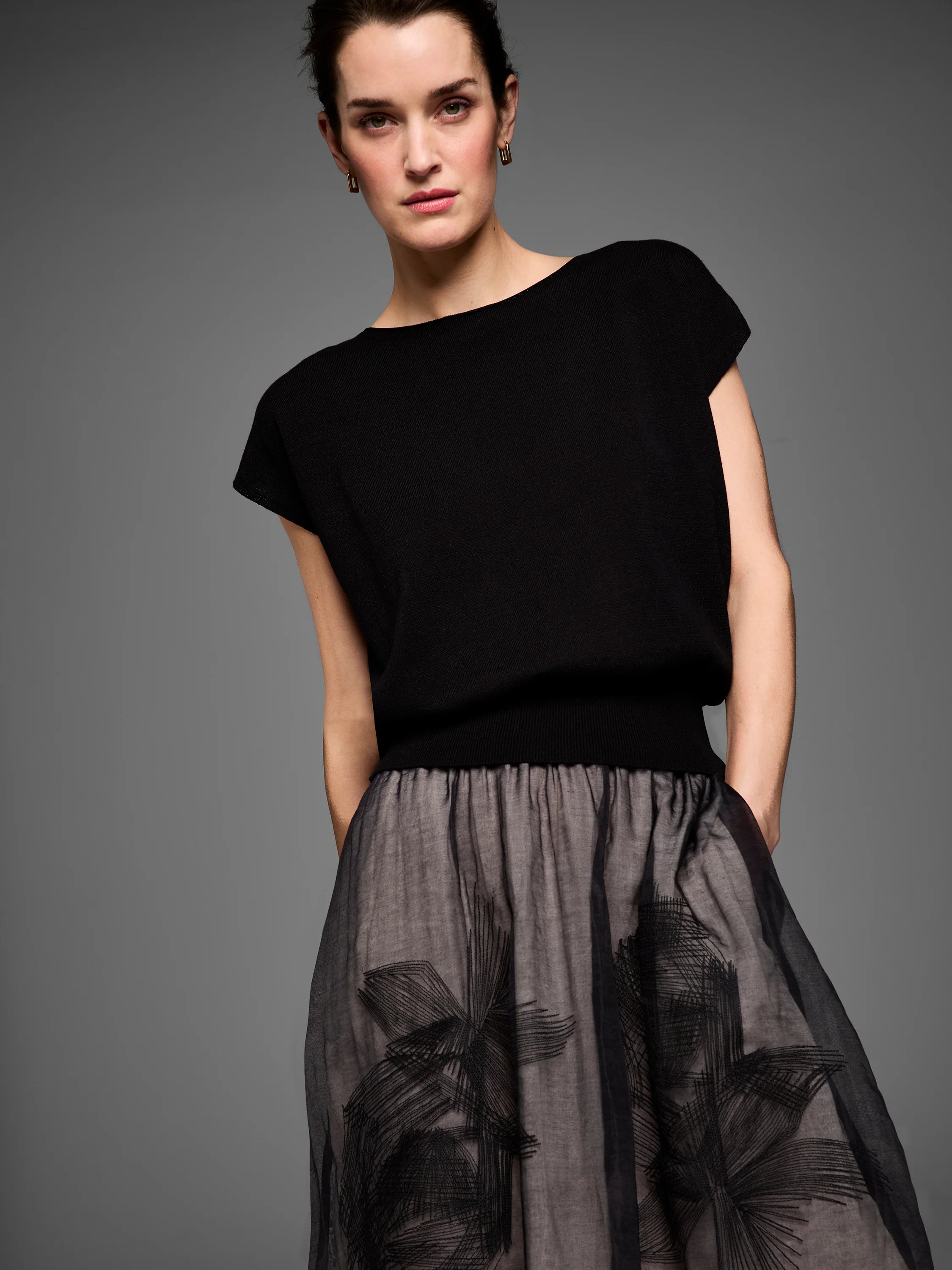 Gold Label Embroidered Mesh Skirt in Blm