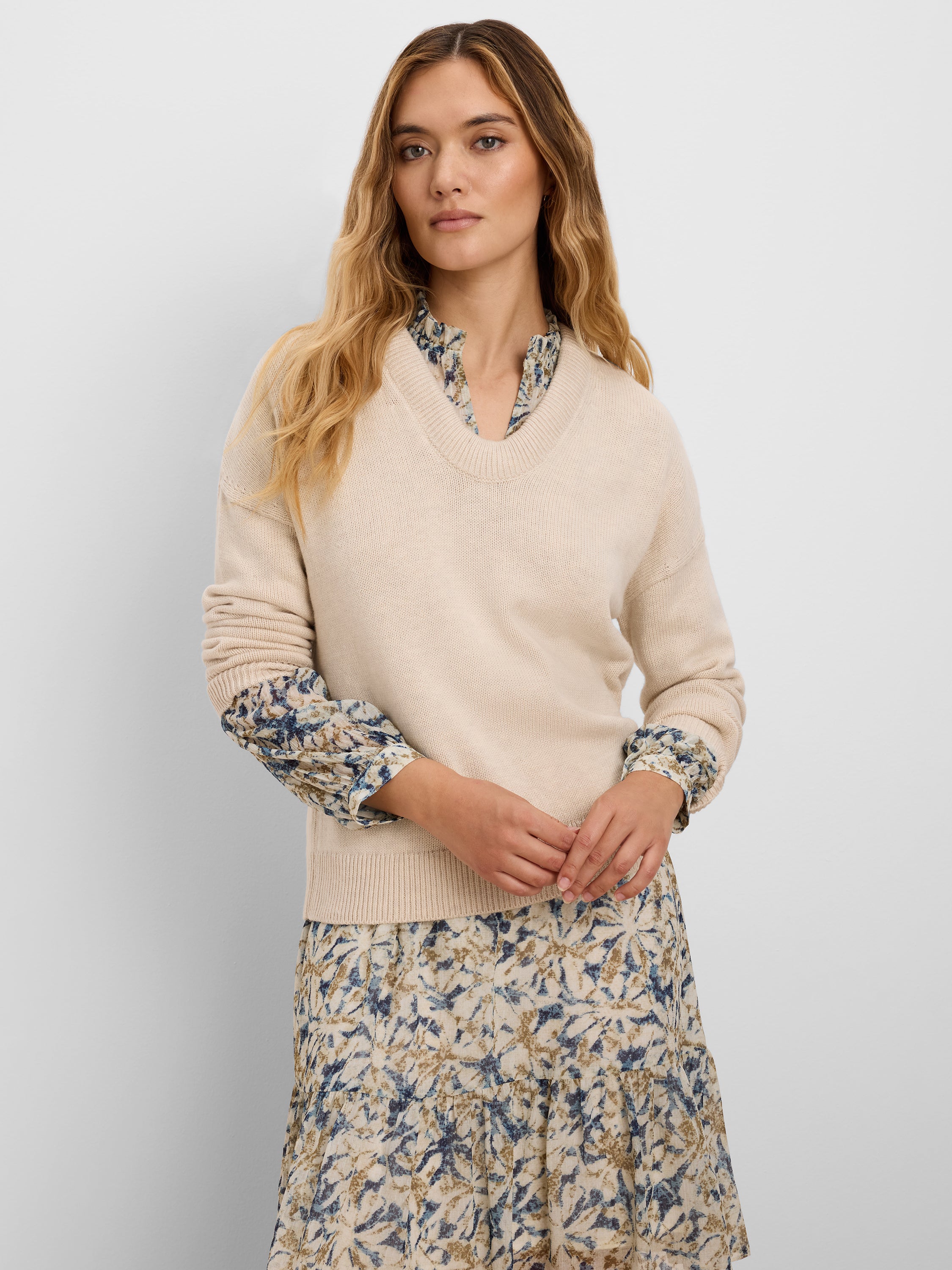 Product photo showing item details and features