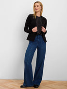 Elegant Knit Tailored Blazer in Blx