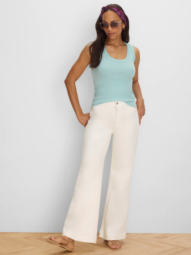 Light blue ribbed scoop neck tank top.