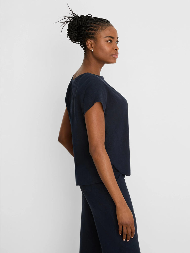 Rumba Linen Split Neck Tee in Did