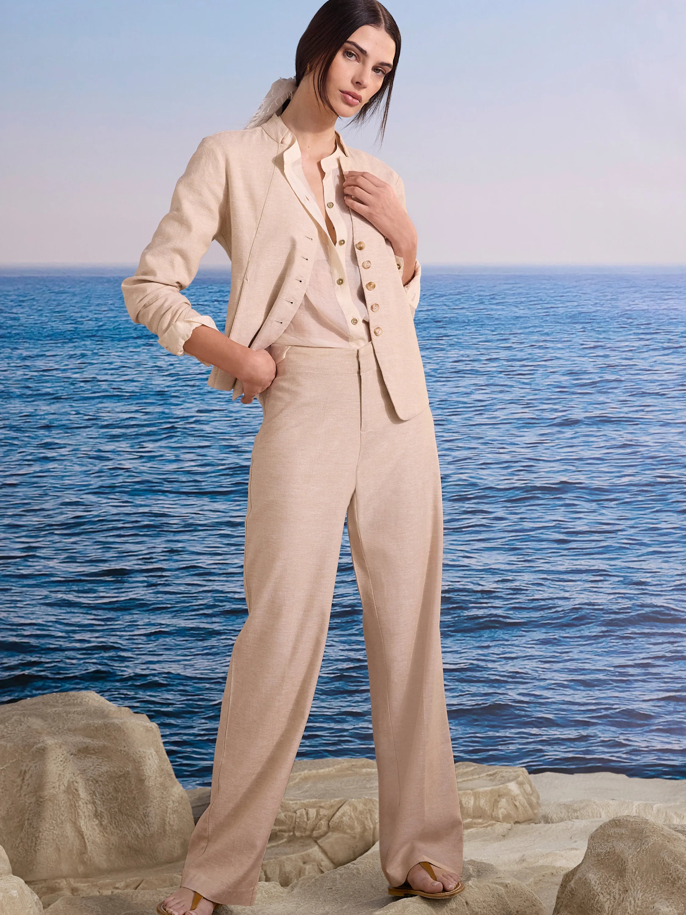 Lenox Wide Leg Stretch Linen Pant in Neu