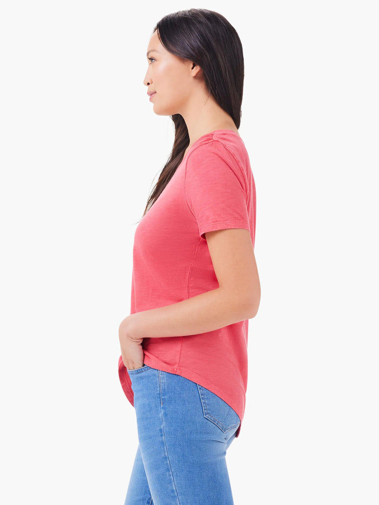 Heathered coral short sleeve V-neck tee with a relaxed fit and curved hem.