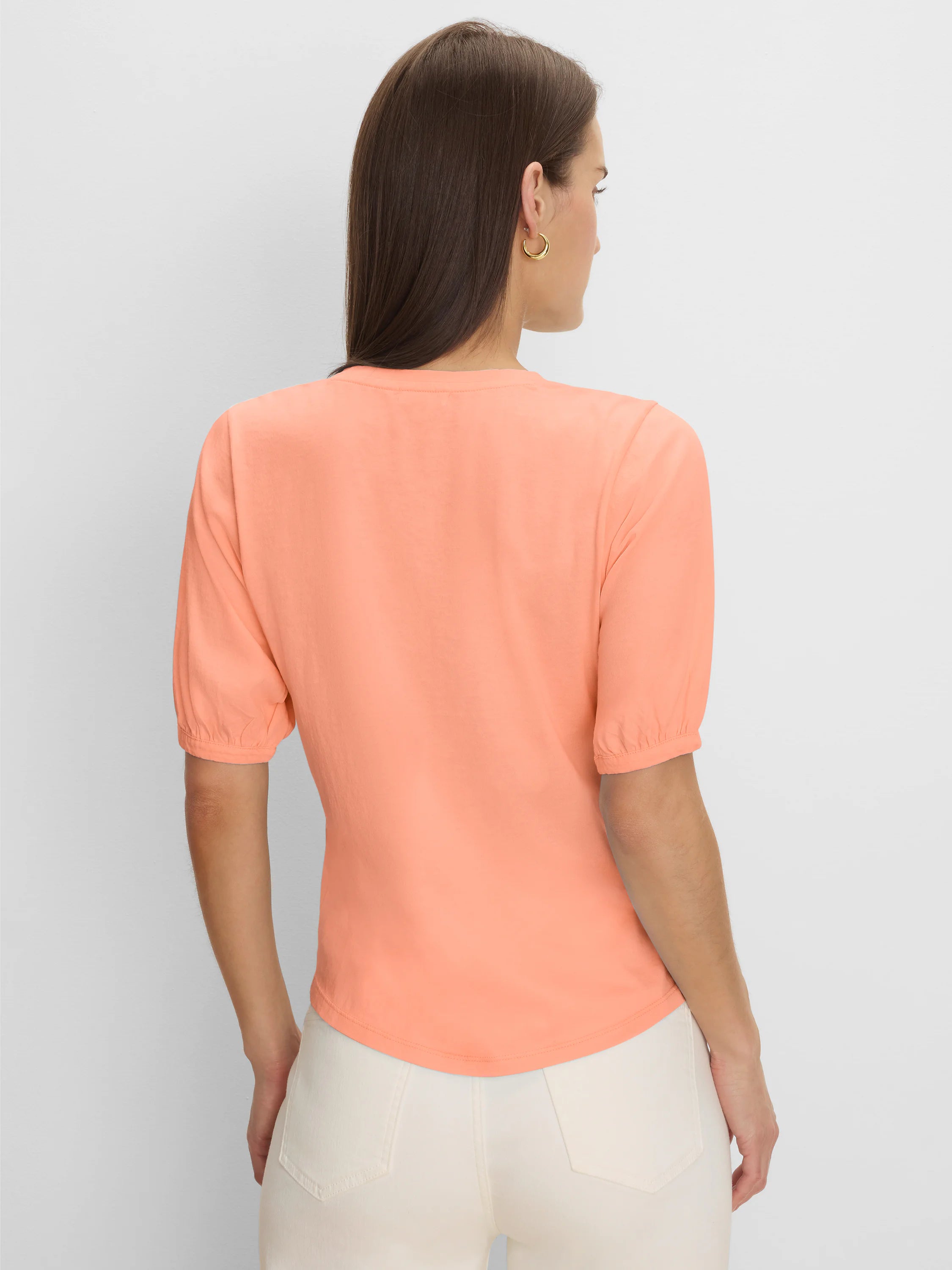 Nzt Elbow Sleeve V-neck Tee in Cly