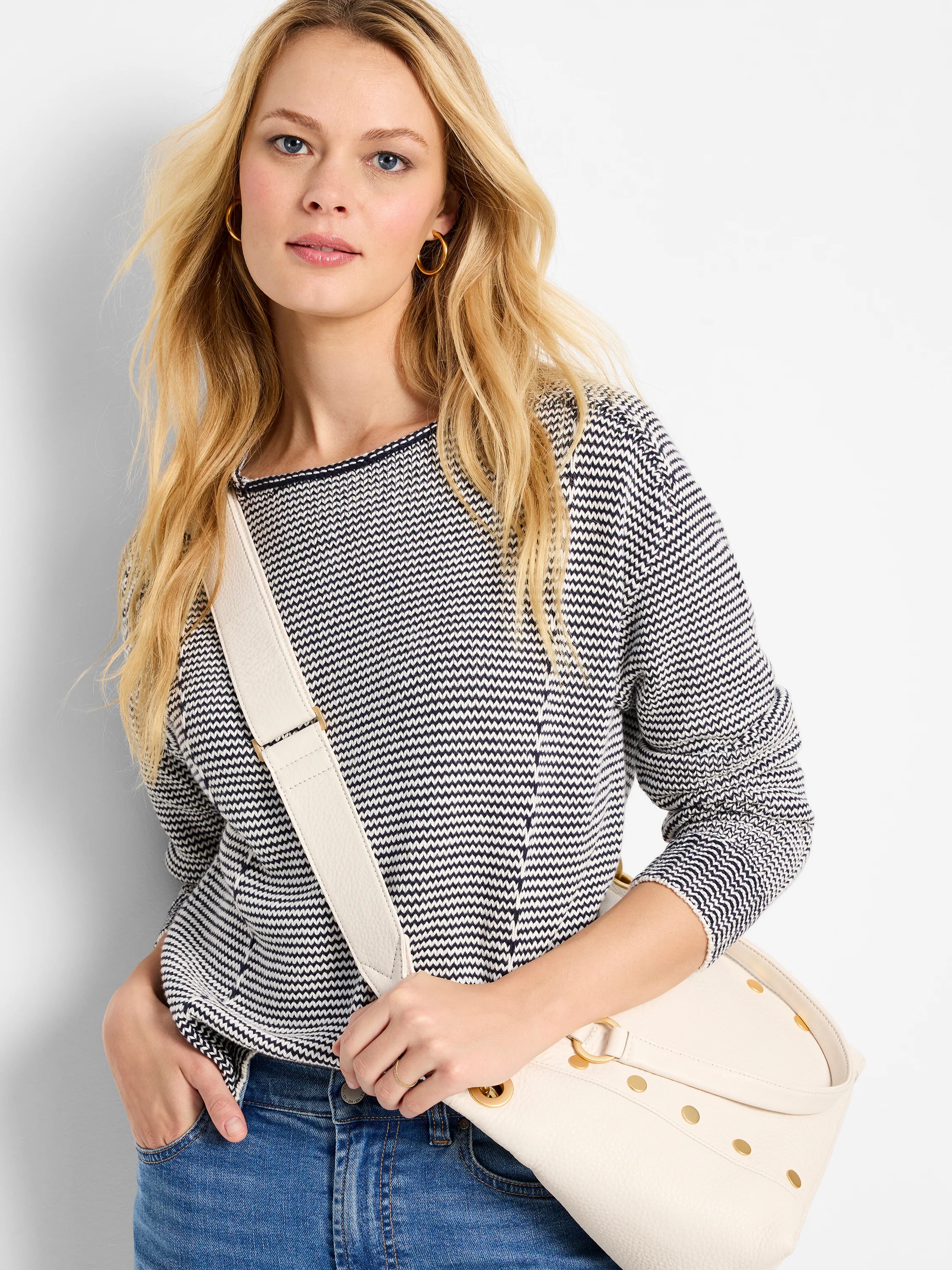 Cream and navy blue horizontally striped cotton sweater. Long sleeves, round neckline. Seams visible.