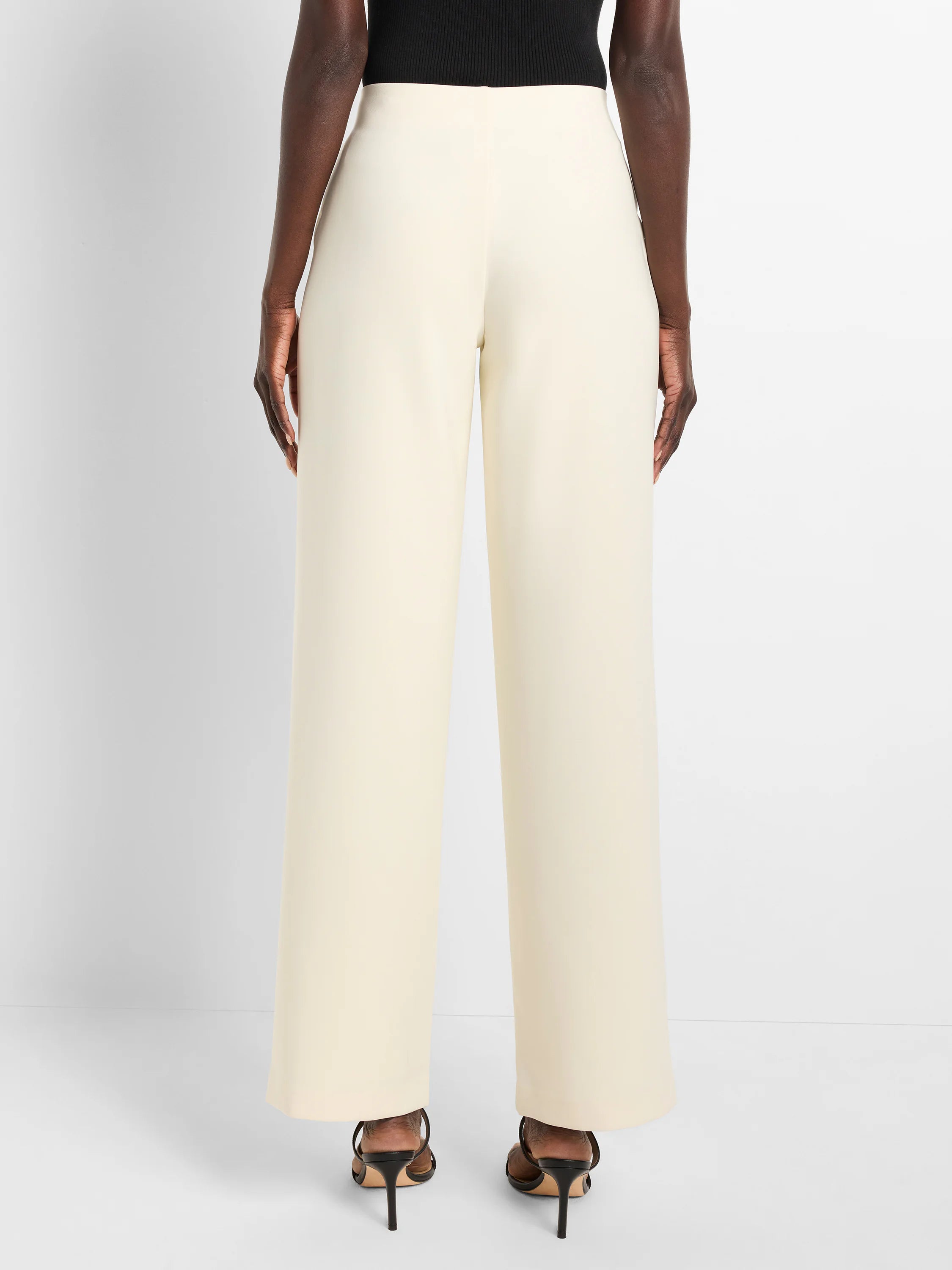 31" Stretch Knit Lenox Wide-leg Pant in Cns
