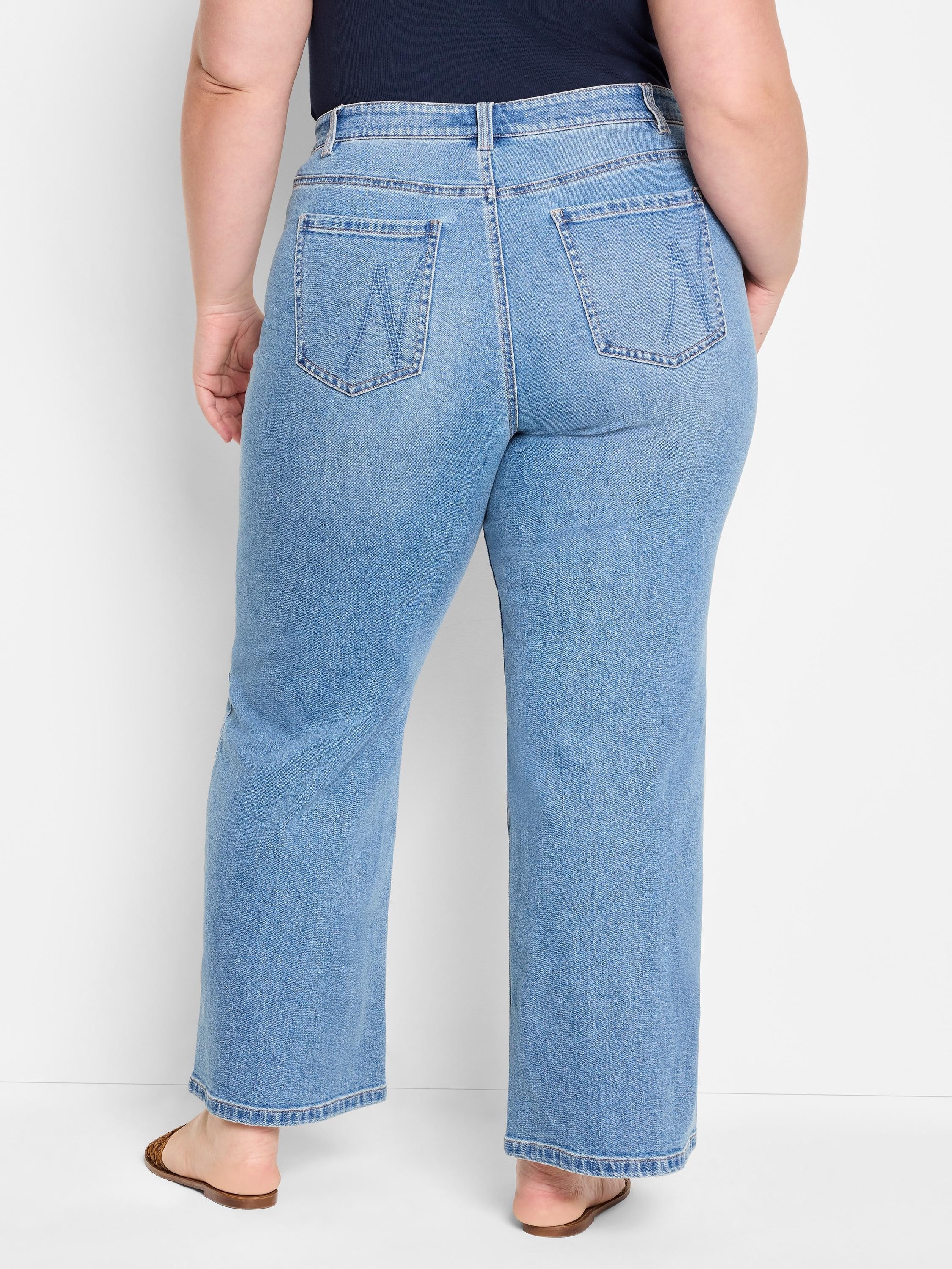 28" Wide Leg Weekend Jeans in Skl