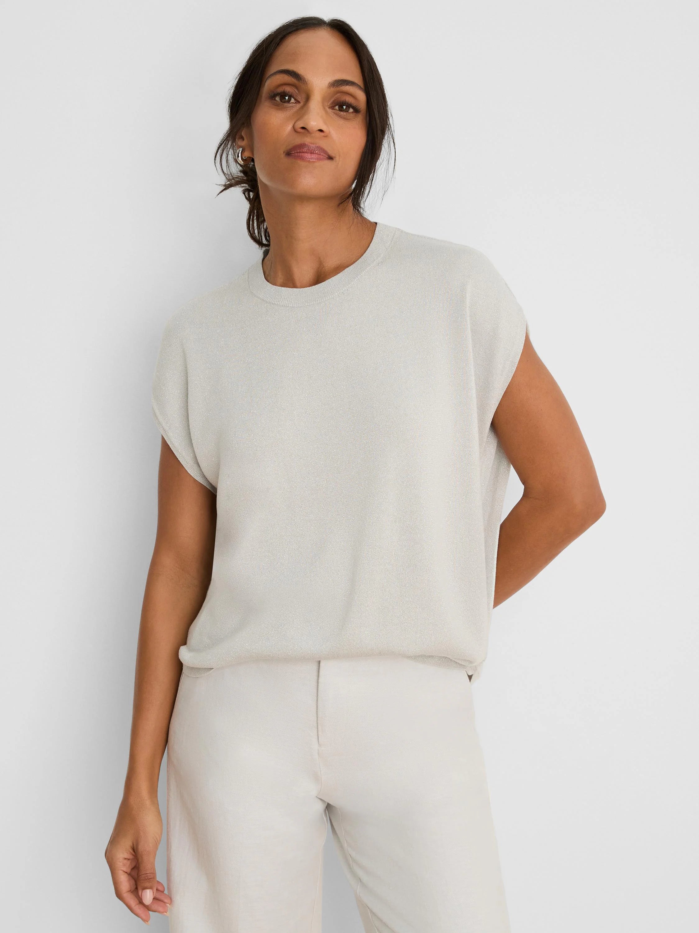 Pale greige shimmer sweater. Loose cocoon fit, round neck, short wide sleeves.