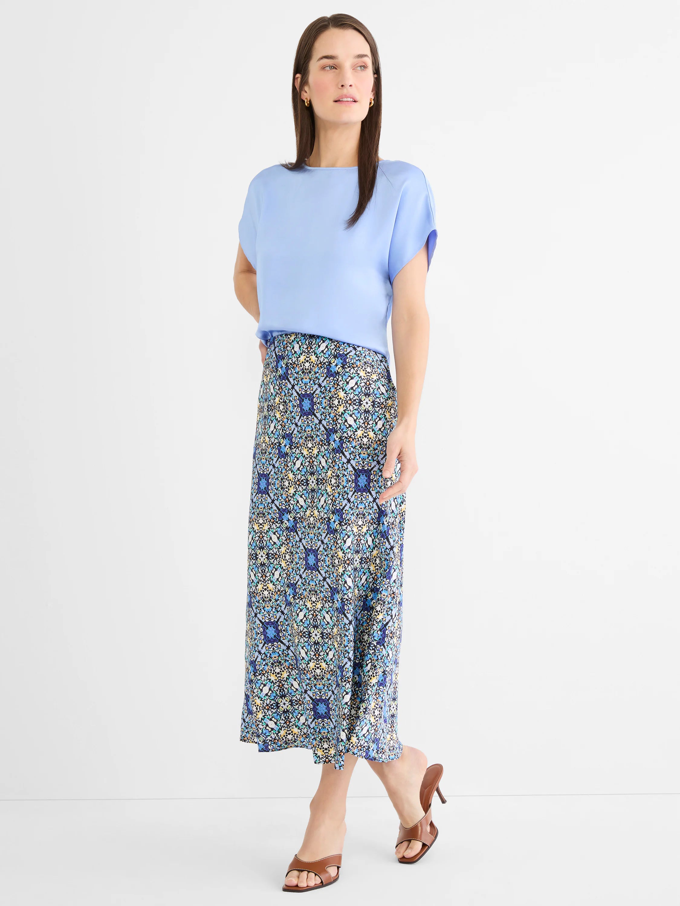 Filagree Tile Slip Skirt in Blt