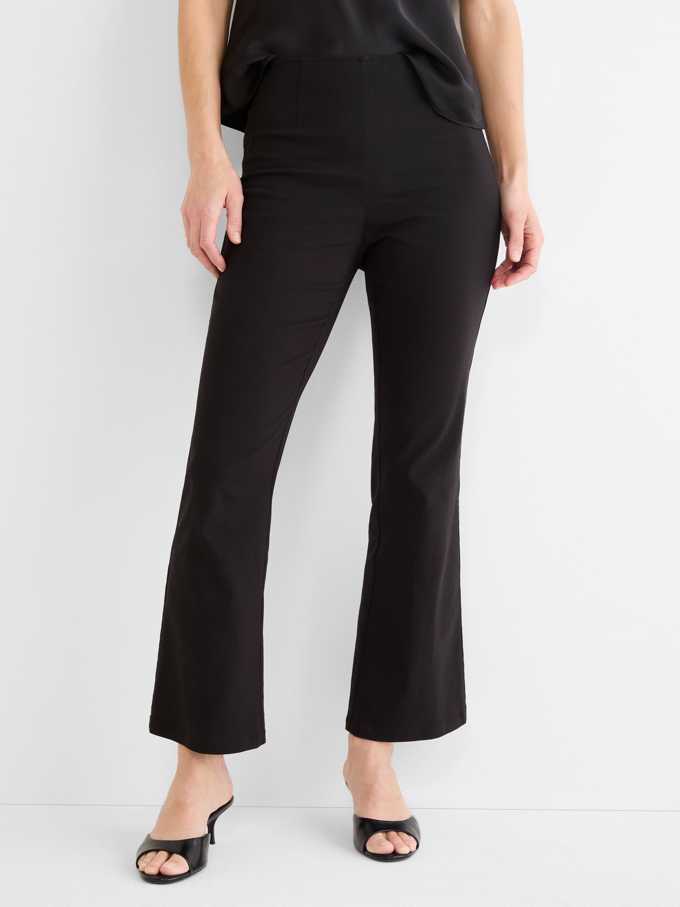 Product photo showing item details and features