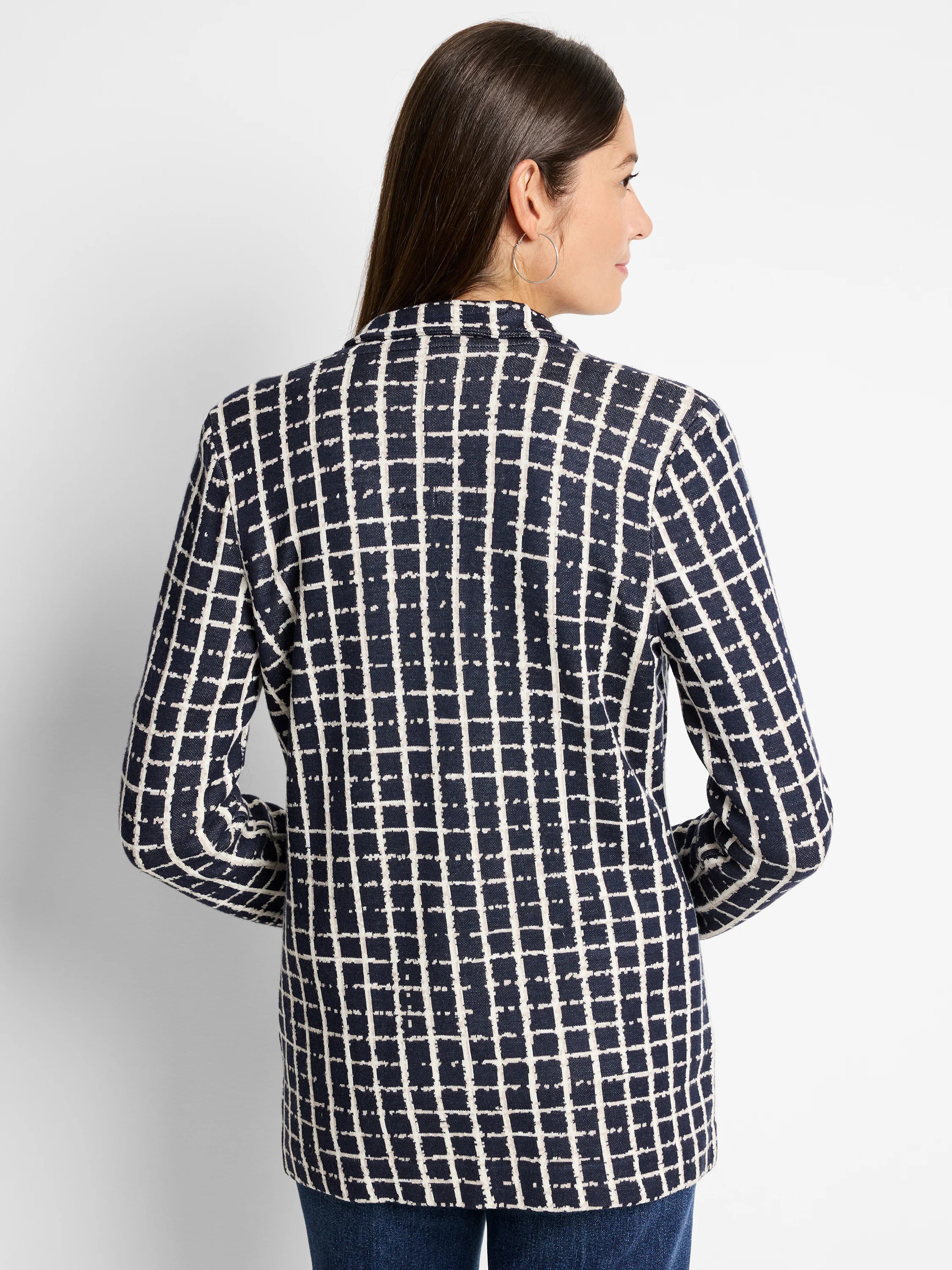 Here's alt text under 125 characters:

Navy blazer with an off-white grid pattern.  Long sleeves.  Shown from the back.