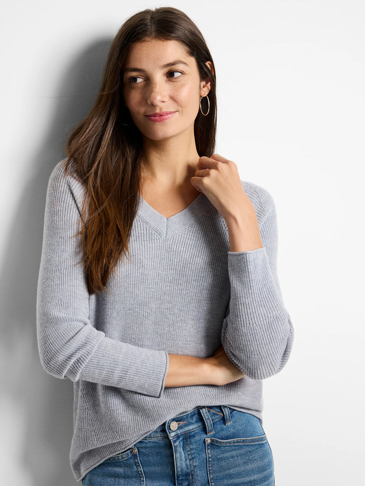 Light gray, ribbed cashmere blend V-neck sweater. Long sleeves.